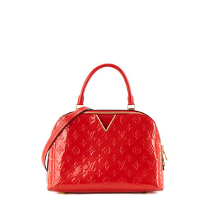 LOUIS VUITTON - Sac à épaule Melrose Avenue Louis Vuitton en cuir verni et cuir lisse rouge