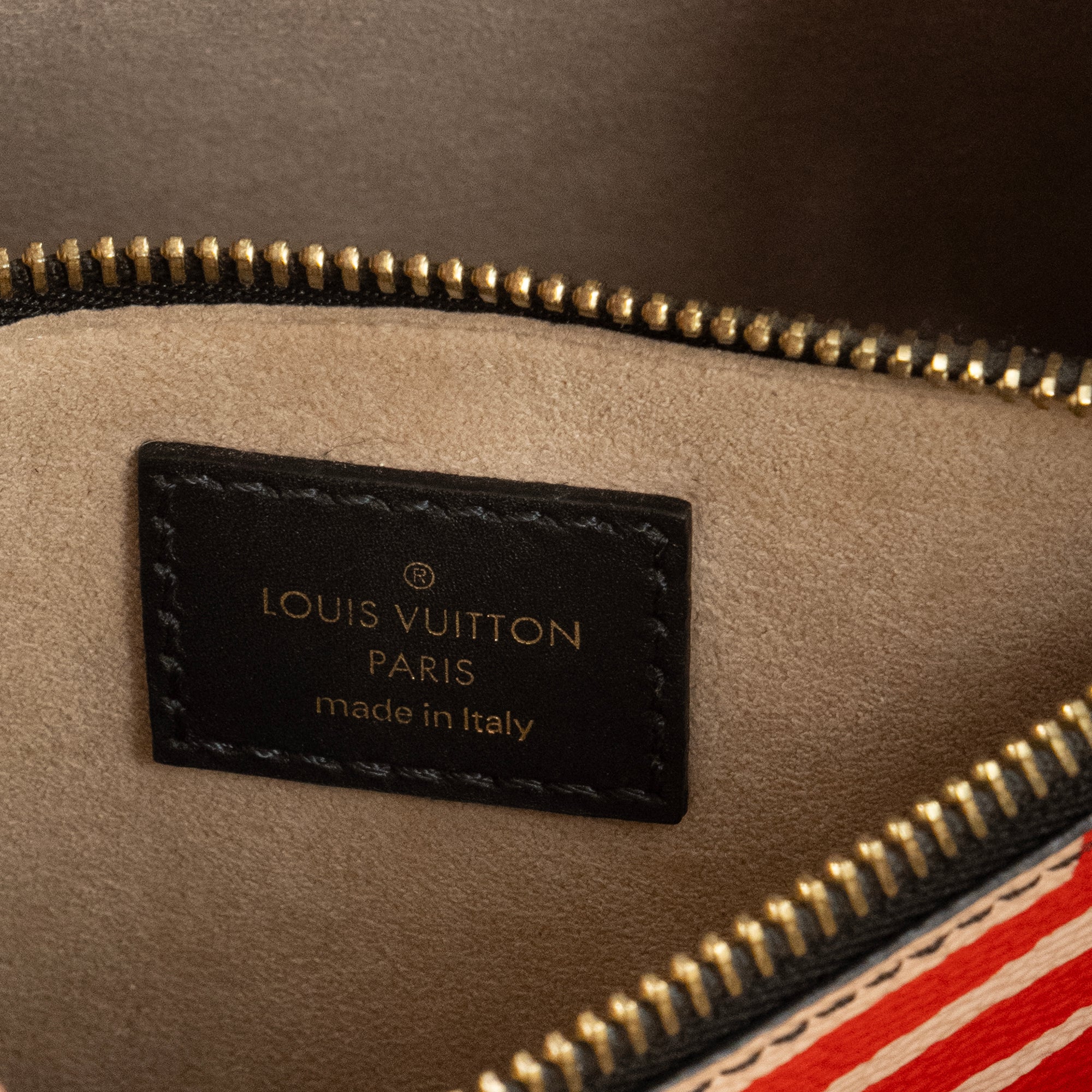 LOUIS VUITTON - Sac à épaule NéoNoé Louis Vuitton en toile Monogram Giant Crafty édition limitée