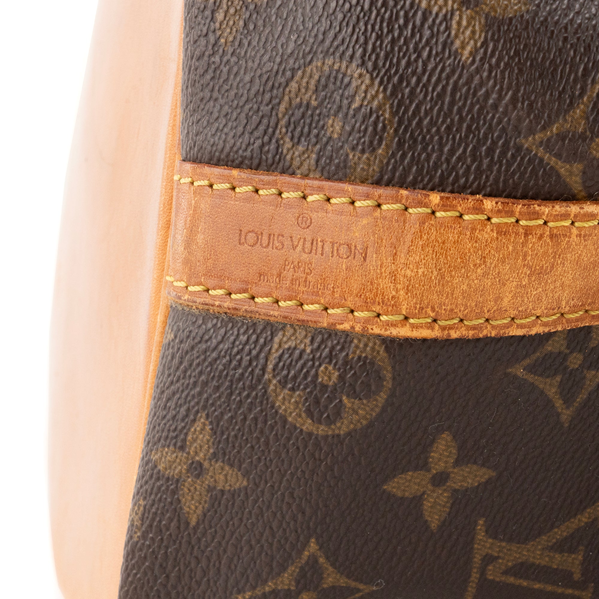 LOUIS VUITTON - Sac à épaule Noé PM Louis Vuitton en toile enduite monogrammée vintage