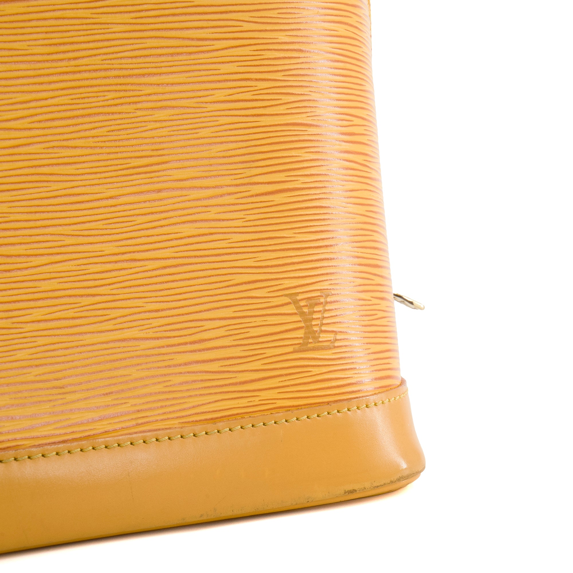 LOUIS VUITTON - Sac à main Alma PM Louis Vuitton en cuir épi jaune vintage