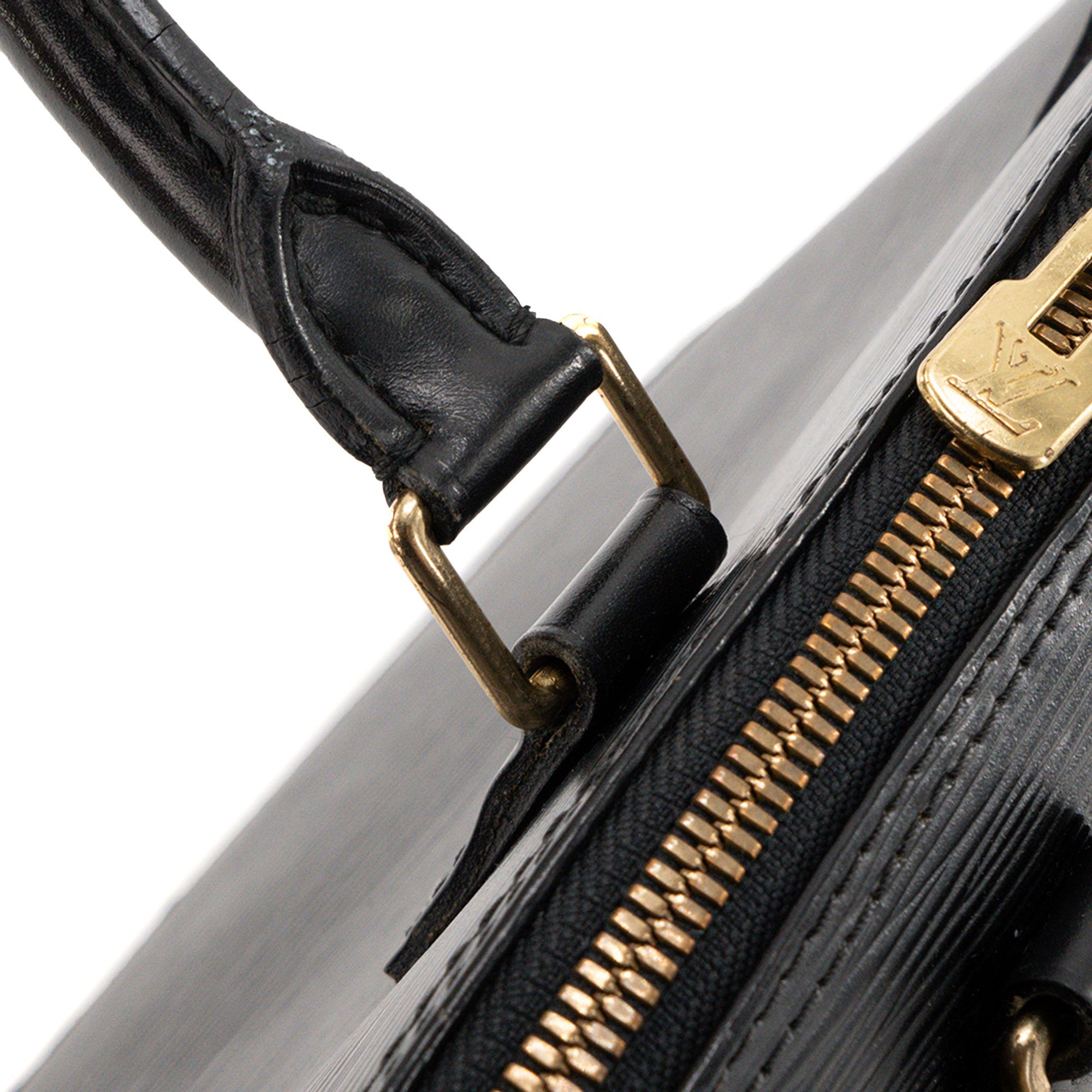 LOUIS VUITTON - Sac à main Alma PM Louis Vuitton en cuir épi noir vintage