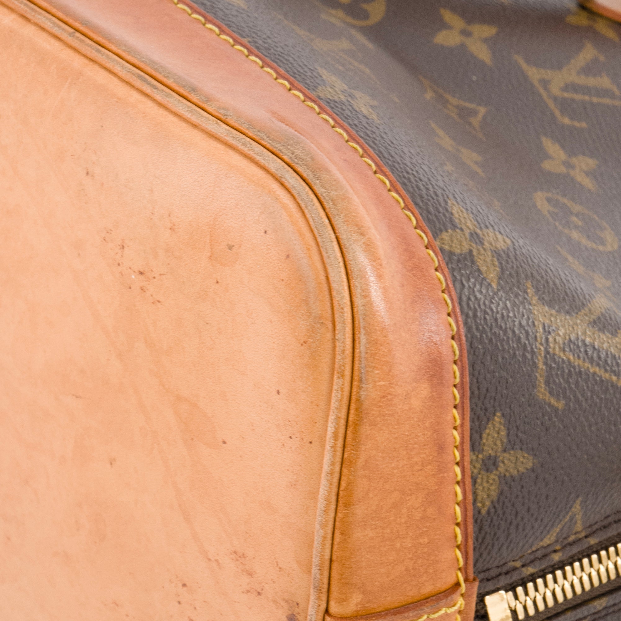 LOUIS VUITTON - Sac à main Alma PM Louis Vuitton en toile enduite monogrammée vintage