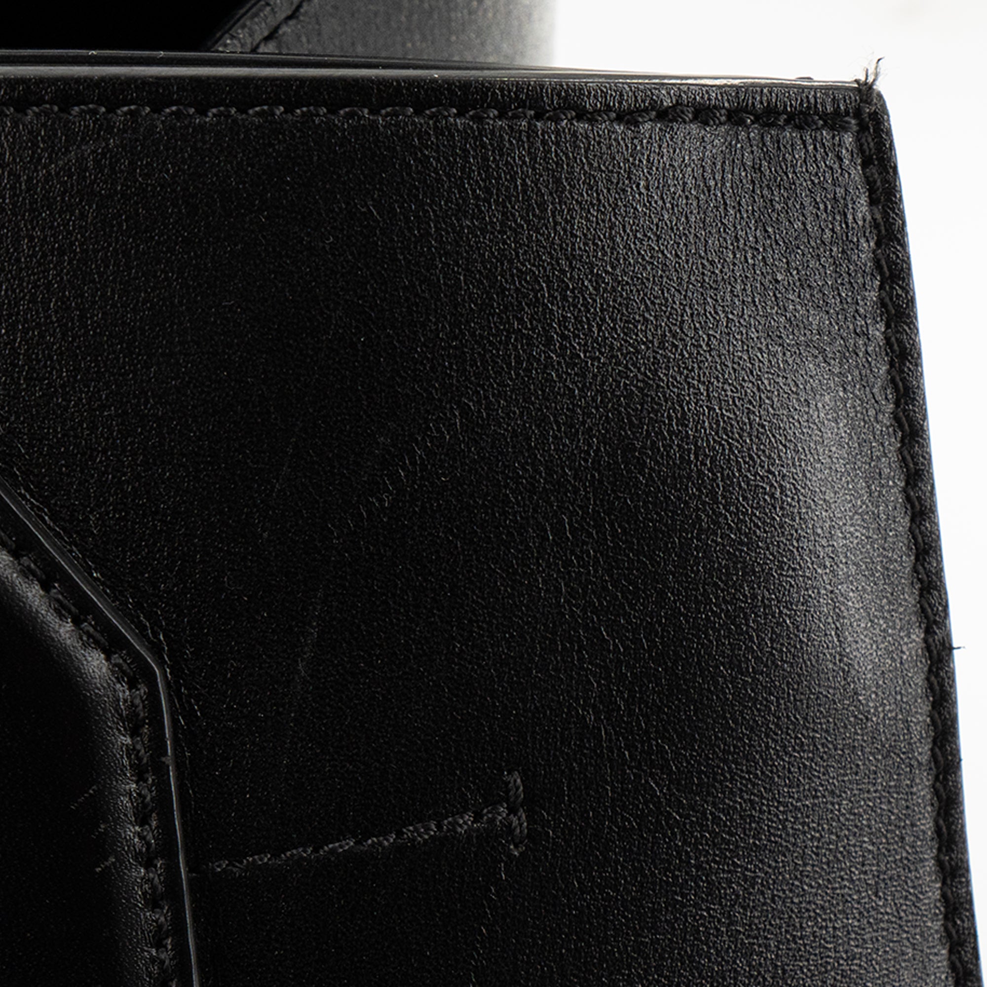 LOUIS VUITTON - Sac à main City Steamer MM Louis Vuitton en cuir lisse noir