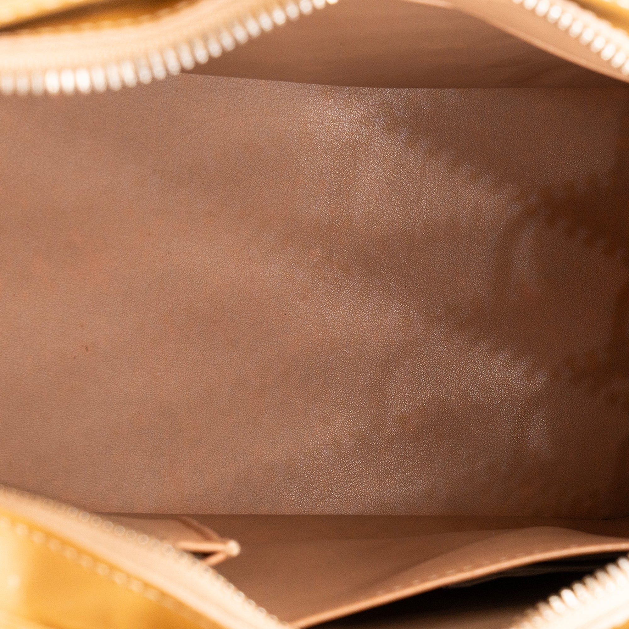 LOUIS VUITTON - Sac à main Houston Louis Vuitton en cuir verni moutarde