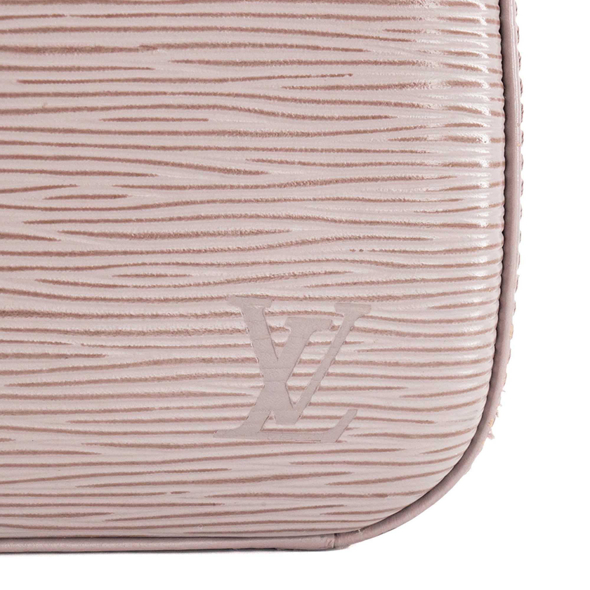 LOUIS VUITTON - Sac à main Jasmine Louis Vuitton en cuir épi violet vintage