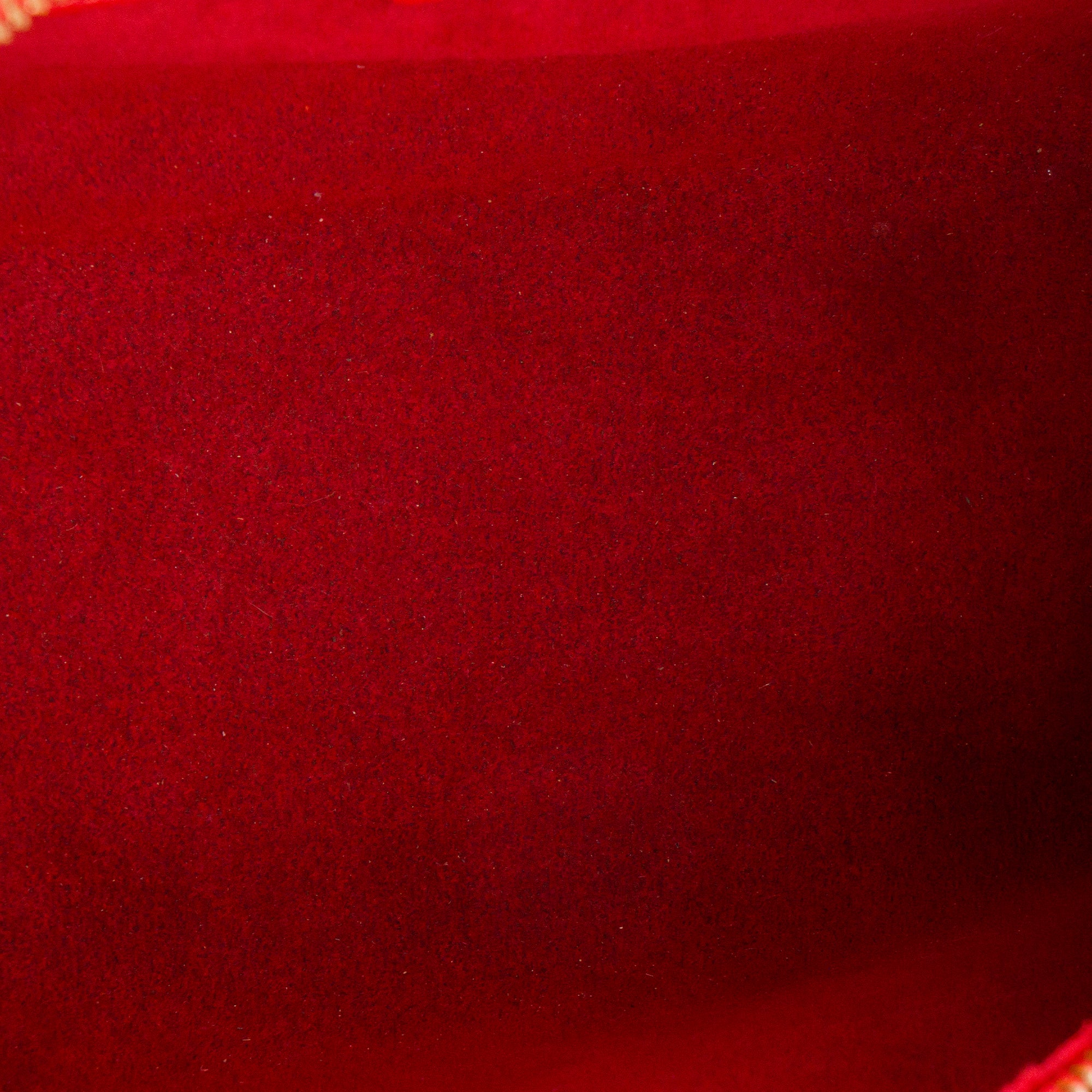 LOUIS VUITTON - Sac à main Soufflot Louis Vuitton en cuir épi rouge vintage