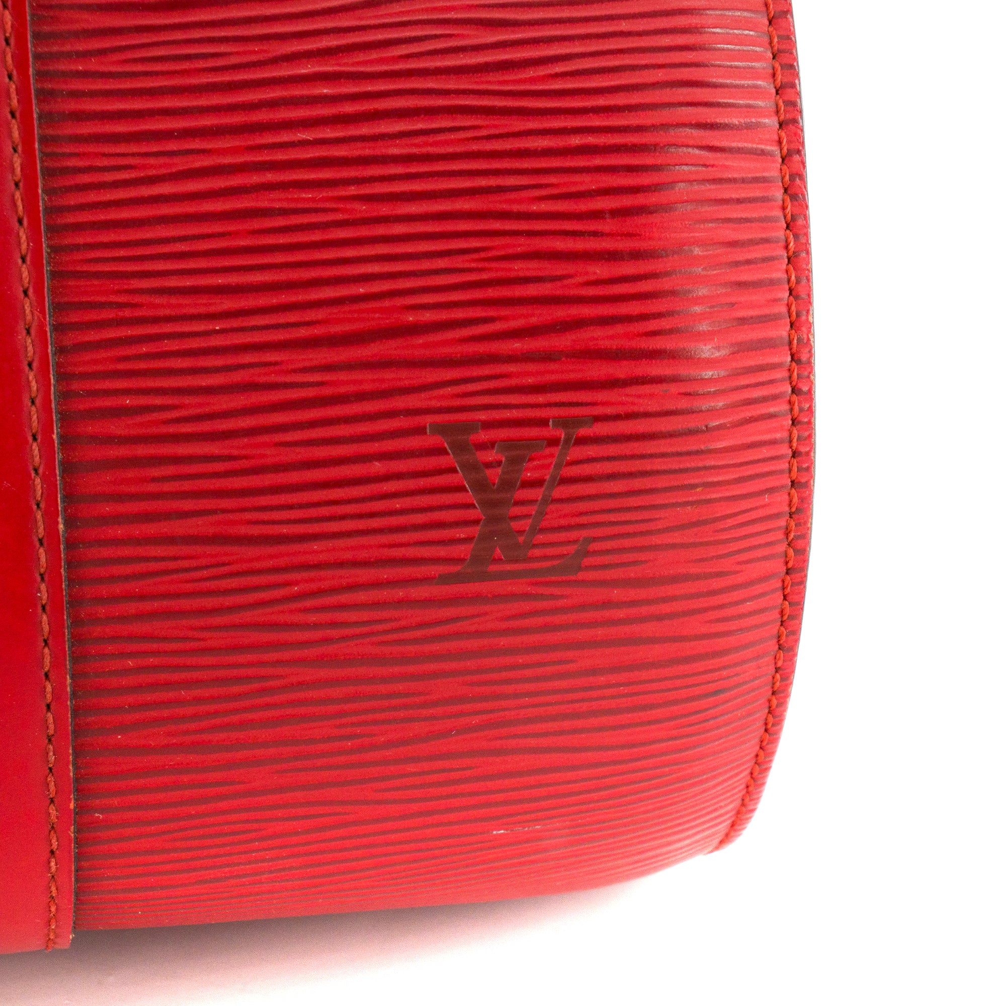LOUIS VUITTON - Sac à main Soufflot Louis Vuitton en cuir épi rouge vintage