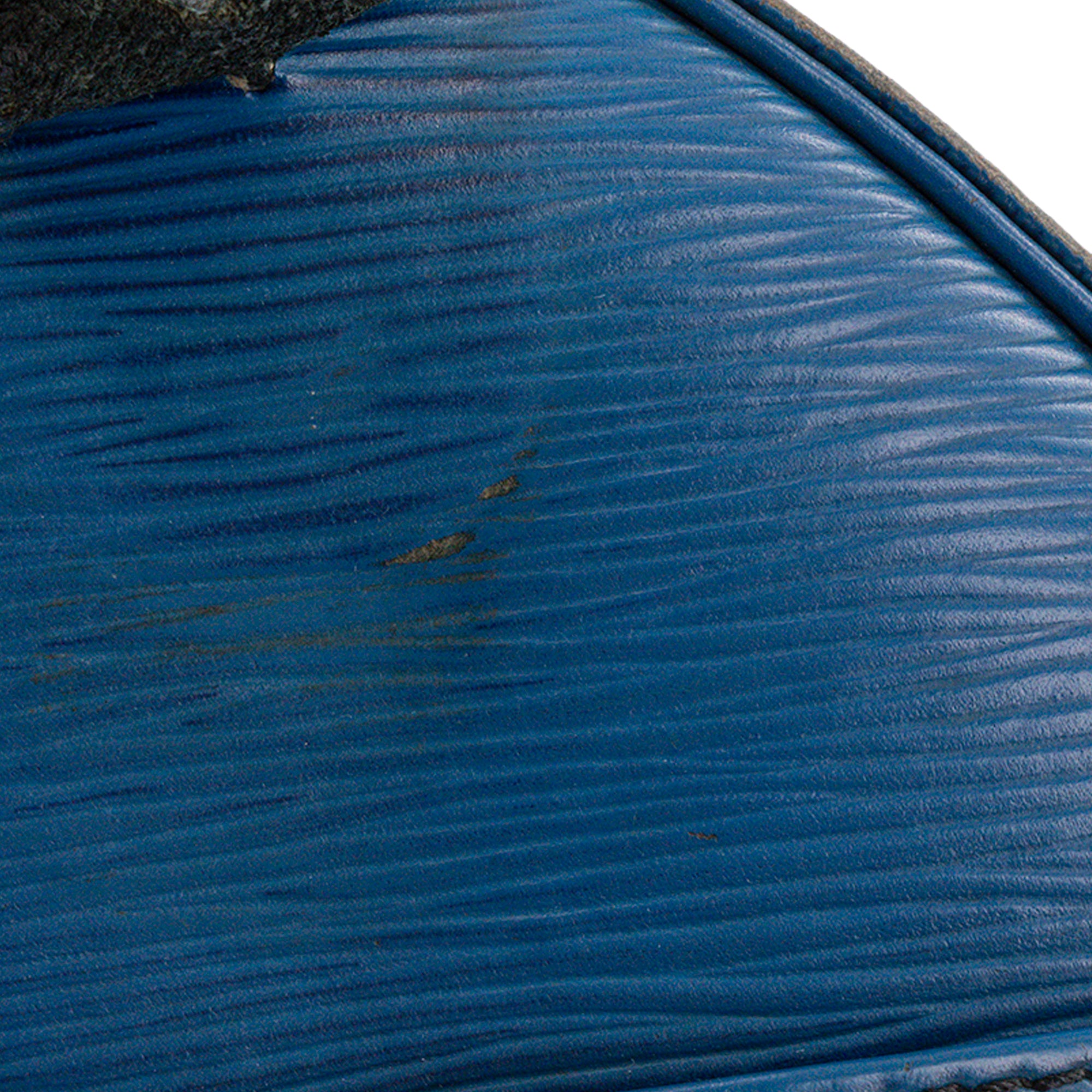 LOUIS VUITTON - Sac à main Speedy 30  Louis Vuitton en cuir épi bleu vintage