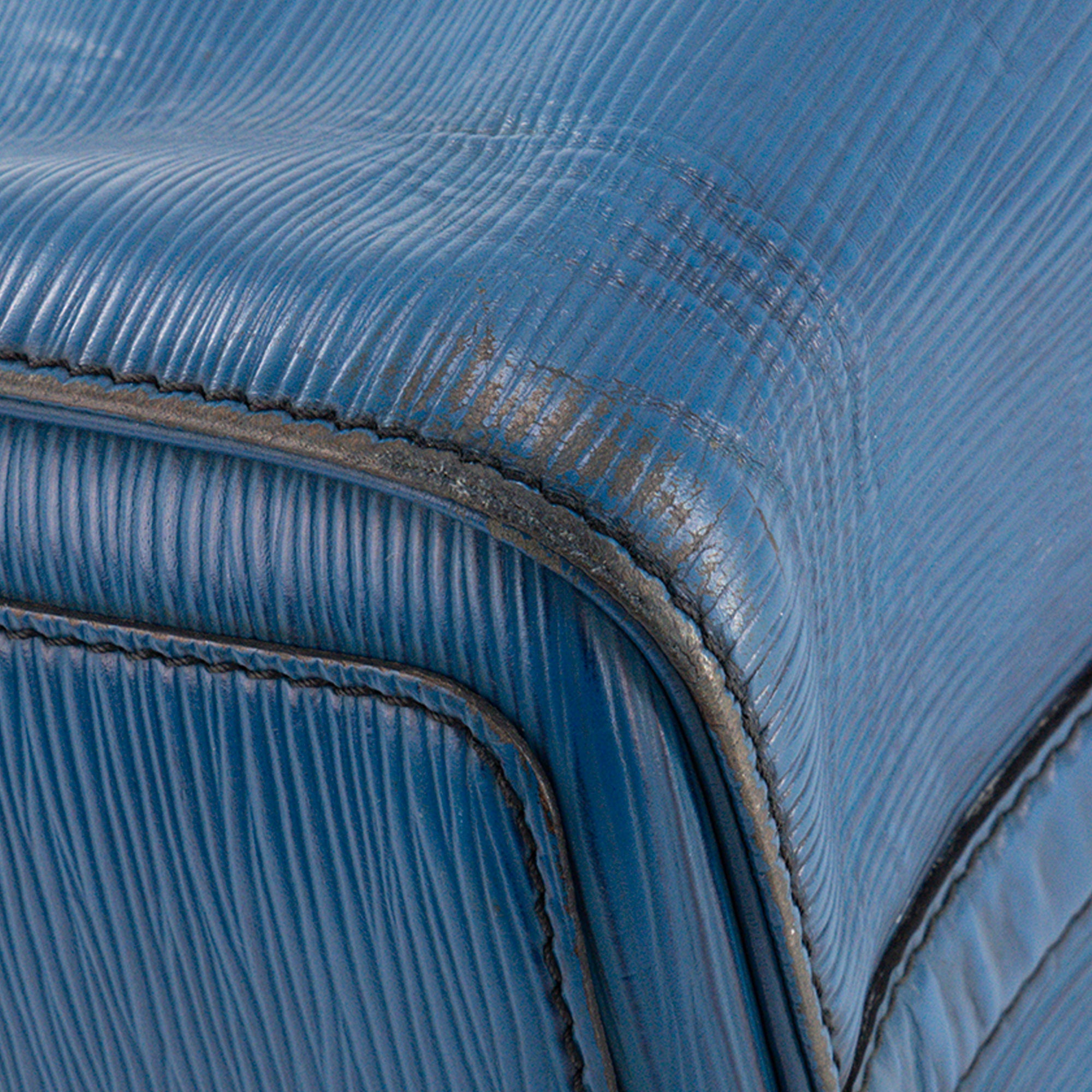 LOUIS VUITTON - Sac à main Speedy 30  Louis Vuitton en cuir épi bleu vintage