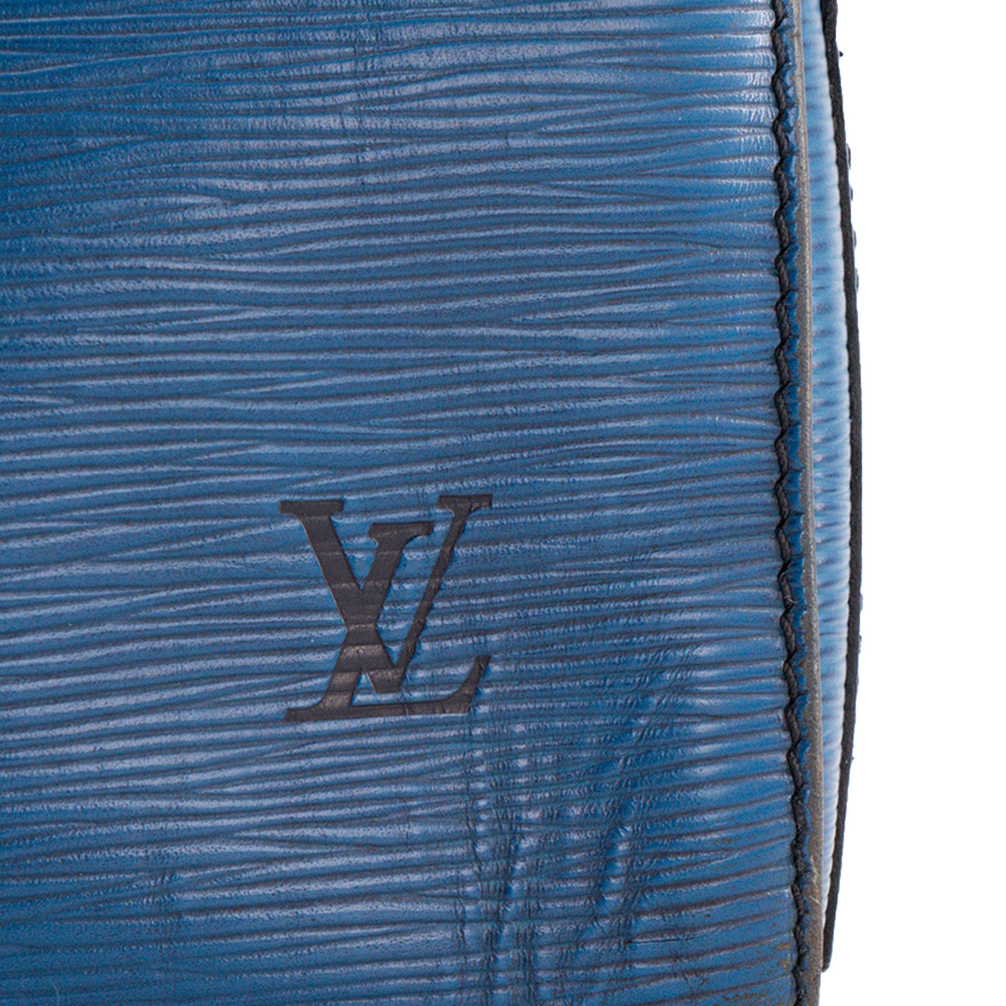 LOUIS VUITTON - Sac à main Speedy 30  Louis Vuitton en cuir épi bleu vintage