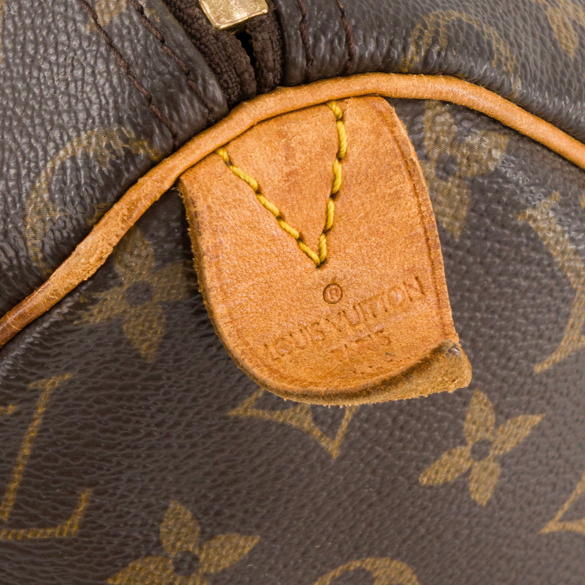LOUIS VUITTON - Sac à main Speedy 30 Louis Vuitton en toile enduite monogrammée marron vintage