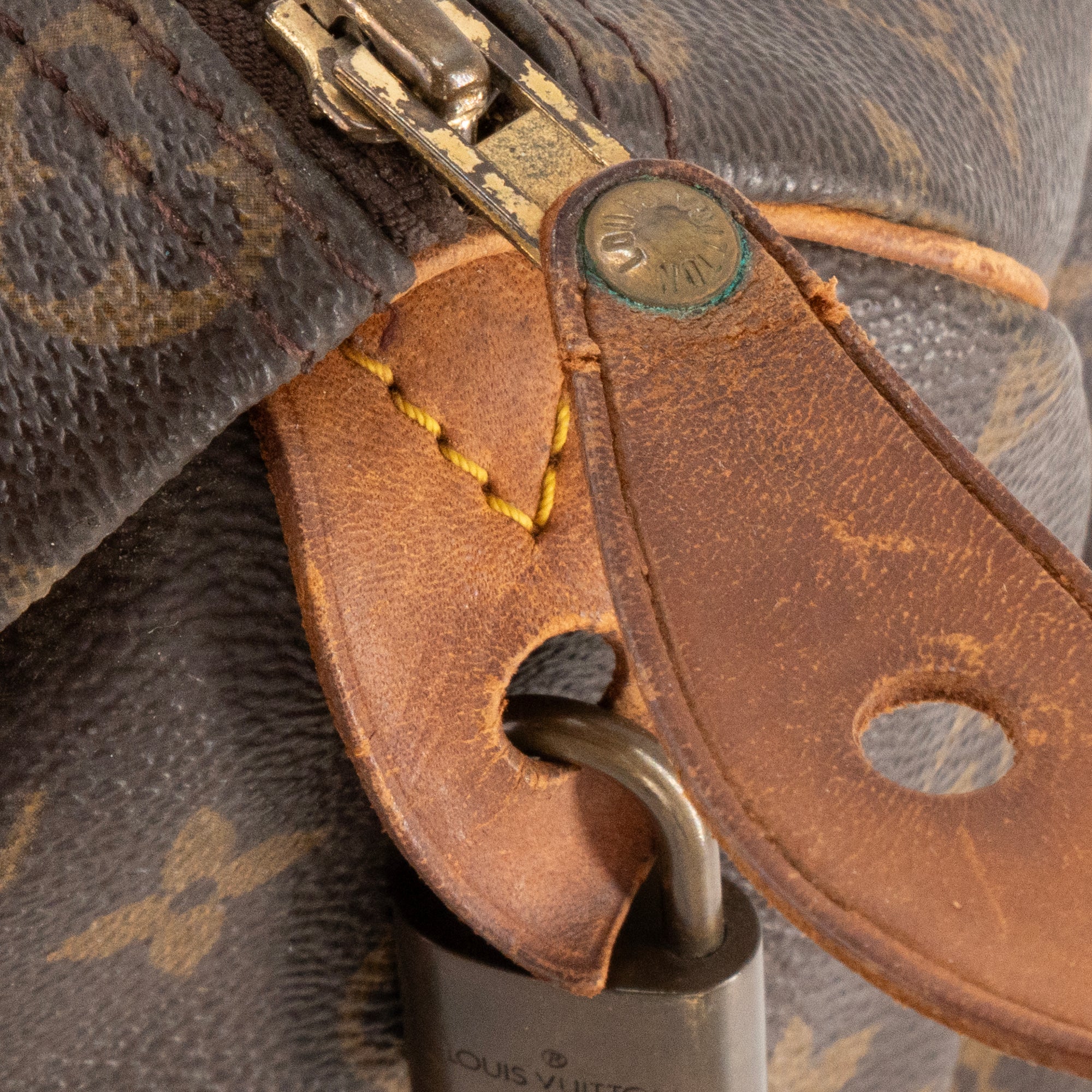 LOUIS VUITTON - Sac à main Speedy 35 Louis Vuitton en toile enduite monogrammée vintage