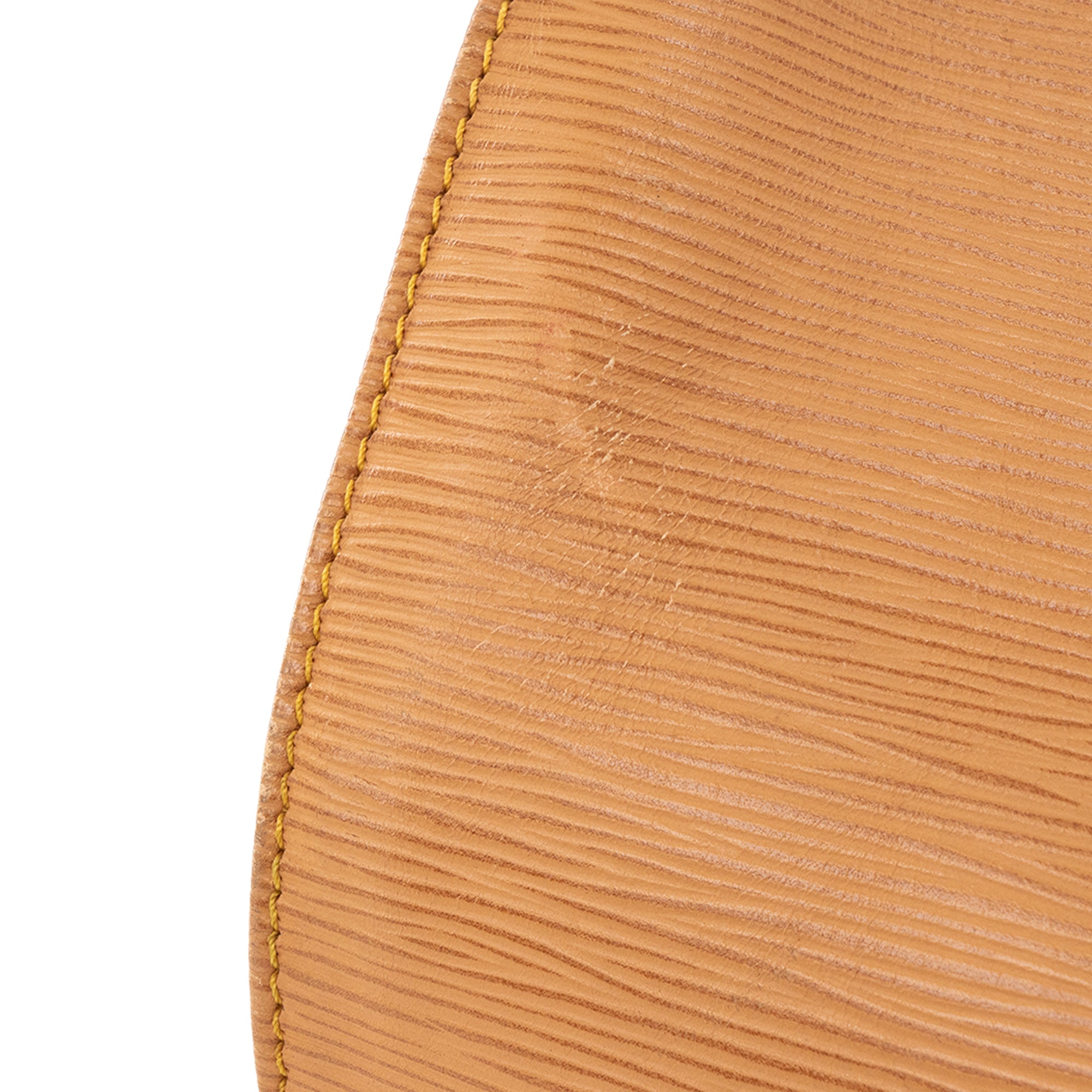 LOUIS VUITTON - Sac à main Speedy 40 Louis Vuitton en cuir épi beige vintage