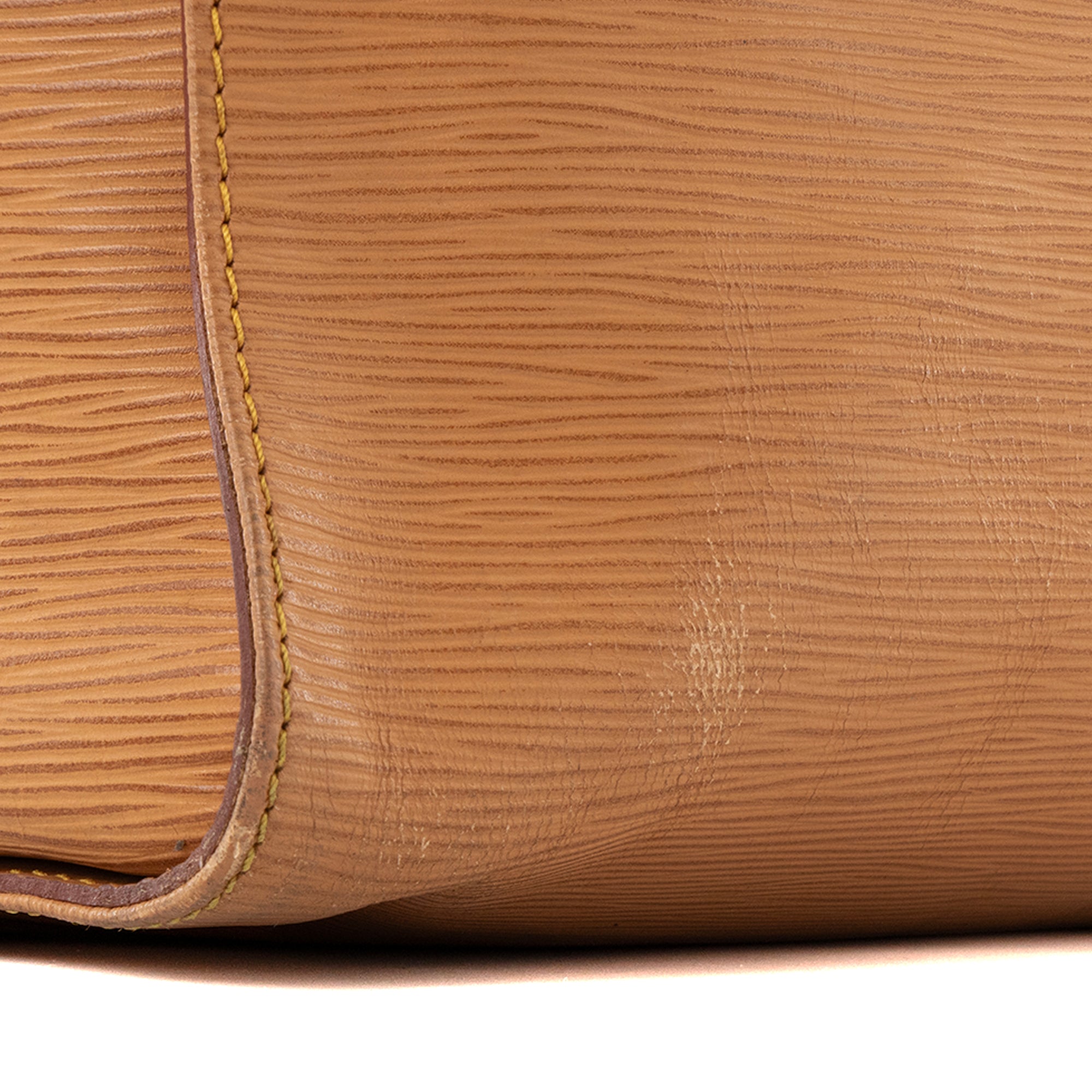 LOUIS VUITTON - Sac à main Speedy 40 Louis Vuitton en cuir épi beige vintage