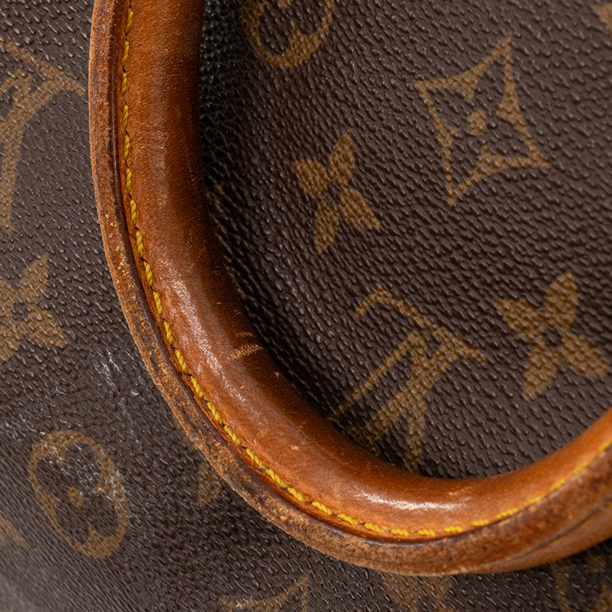 LOUIS VUITTON - Sac à main Speedy 40 Louis Vuitton en toile enduite monogrammée vintage