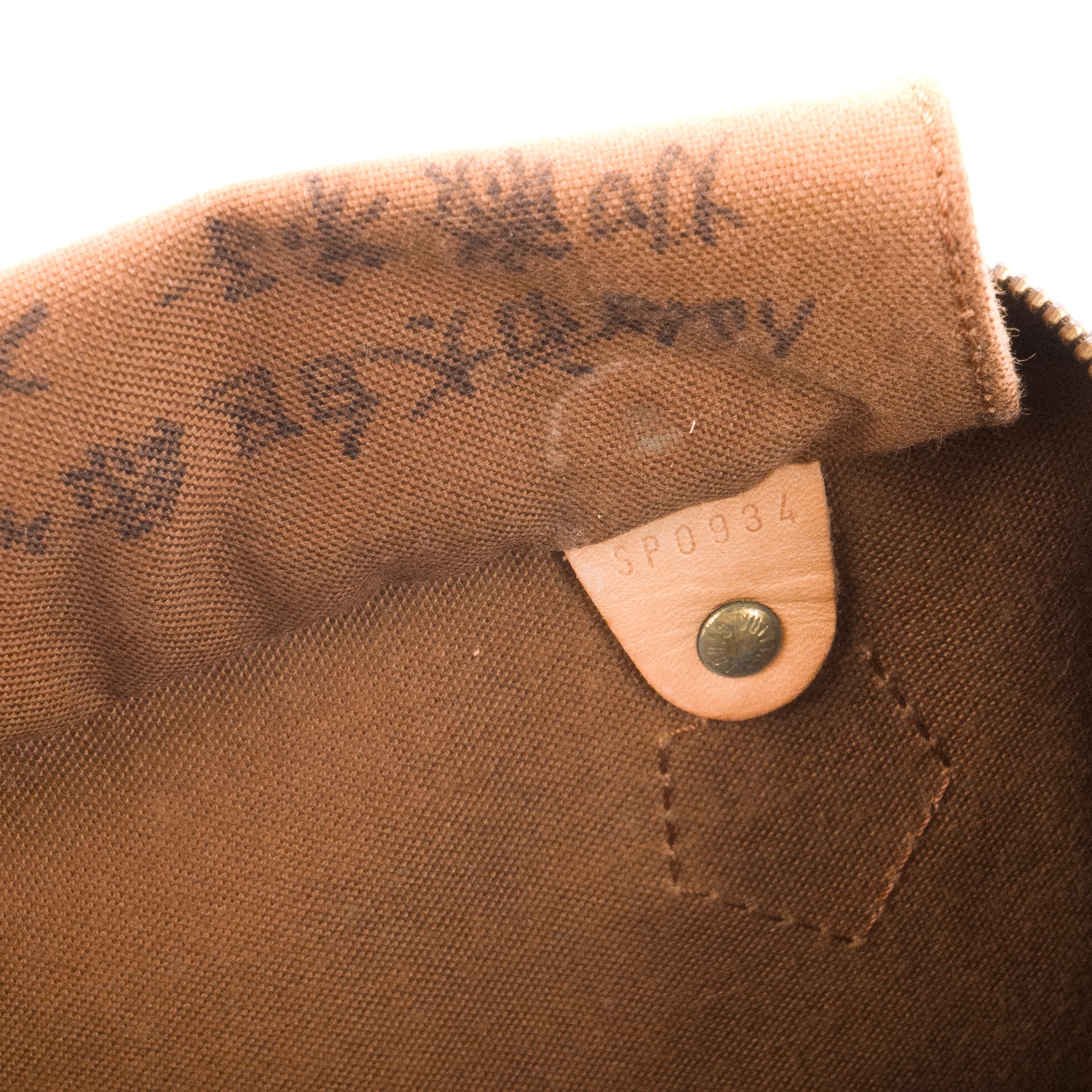 LOUIS VUITTON - Sac à main Speedy 40 Louis Vuitton en toile monogrammée vintage