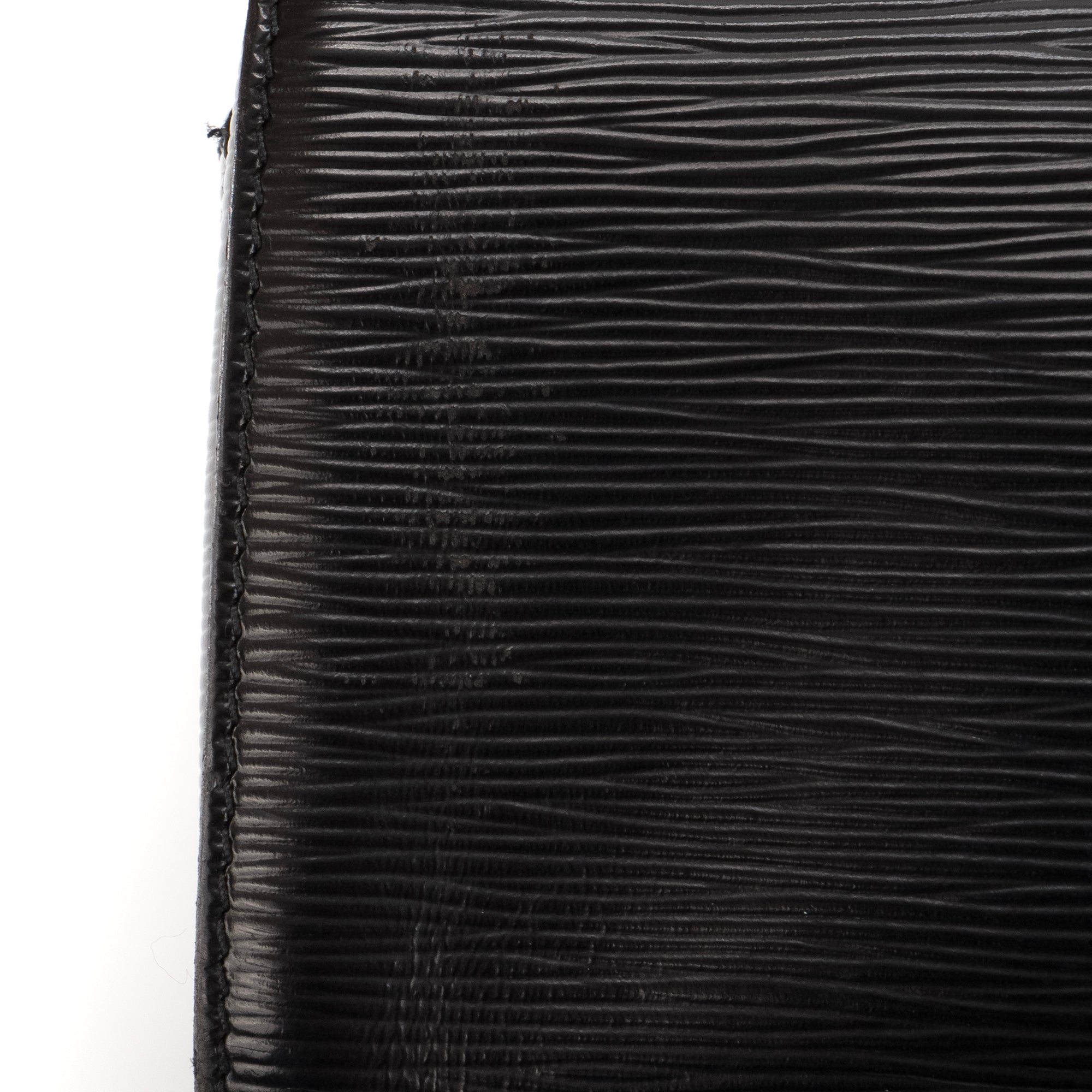 LOUIS VUITTON - Sac à main Speedy Louis Vuitton en cuir épi noir vintage