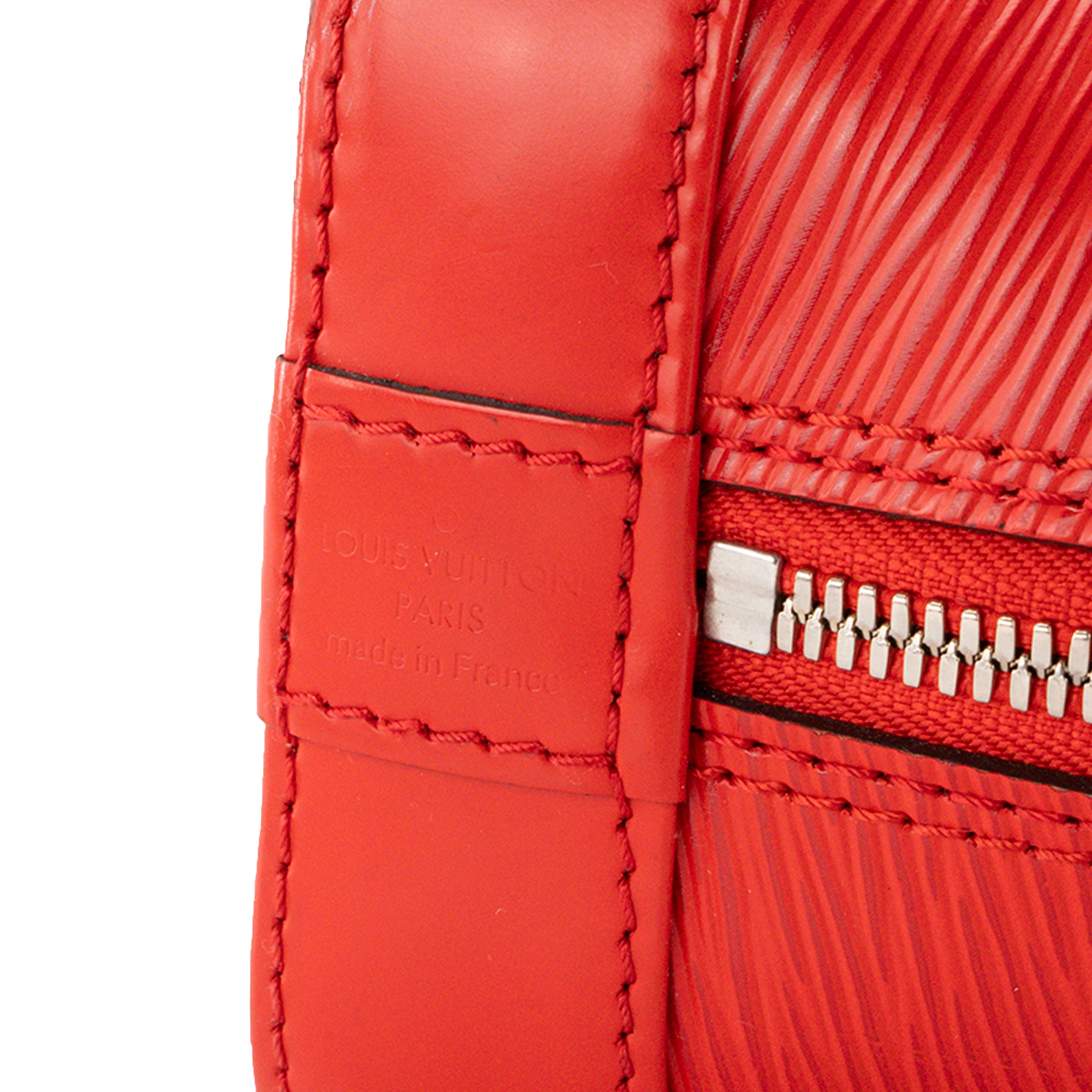 LOUIS VUITTON - Sac à bandoulière Alma BB Louis Vuitton en cuir épi rouge