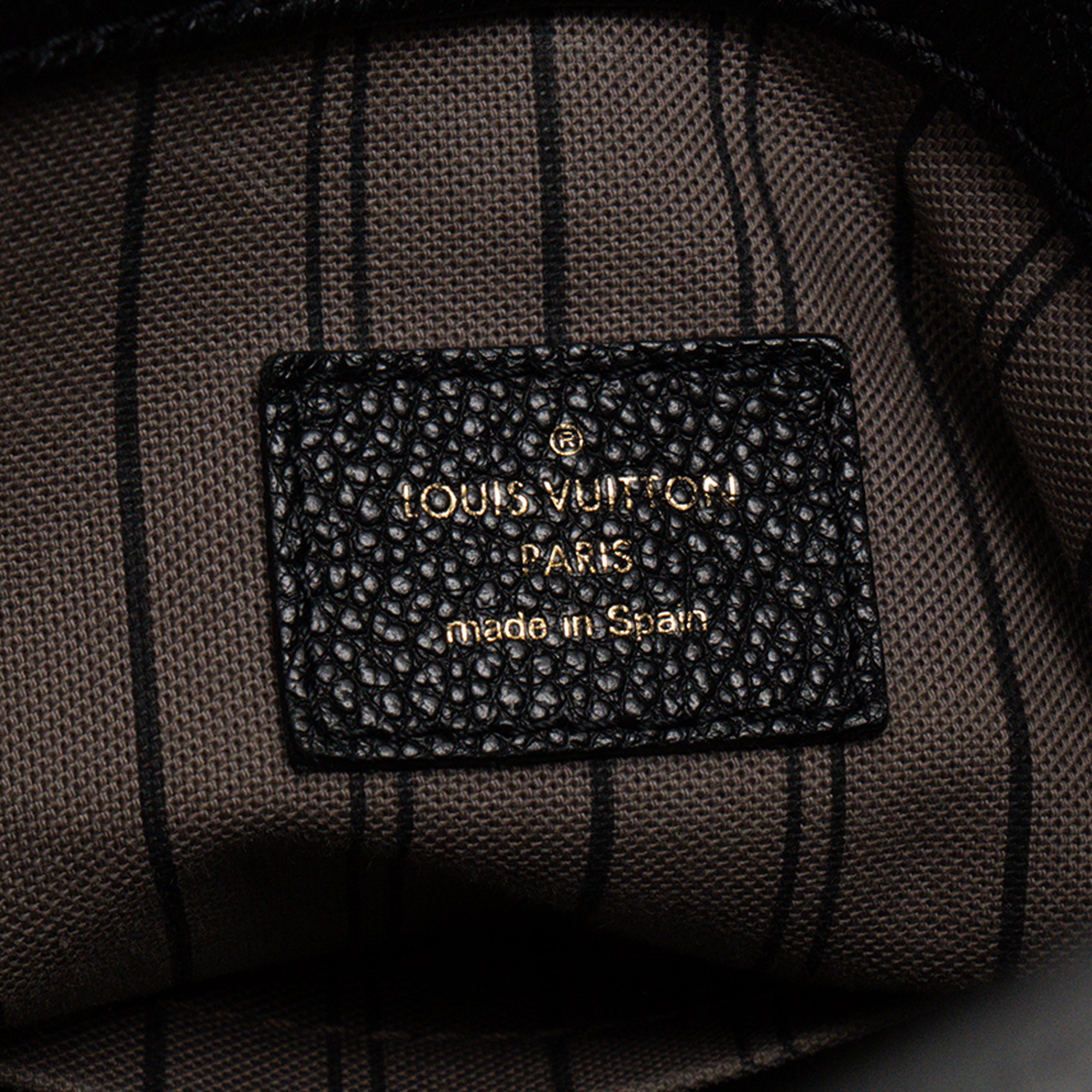 LOUIS VUITTON - Sac cabas Artsy MM Louis Vuitton en cuir empreinte monogrammé noir