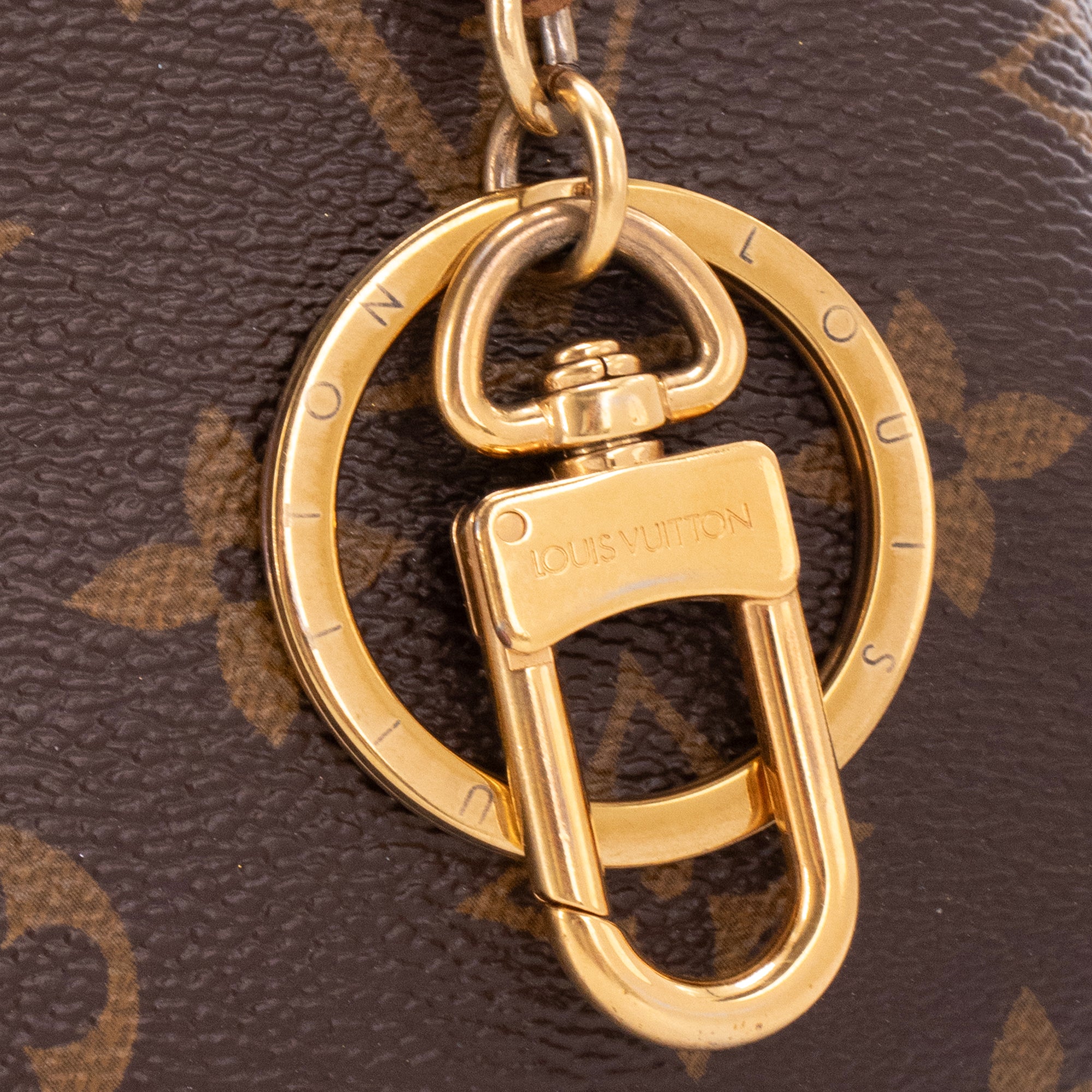 LOUIS VUITTON - Sac cabas Artsy MM Louis Vuitton en toile enduite monogrammée