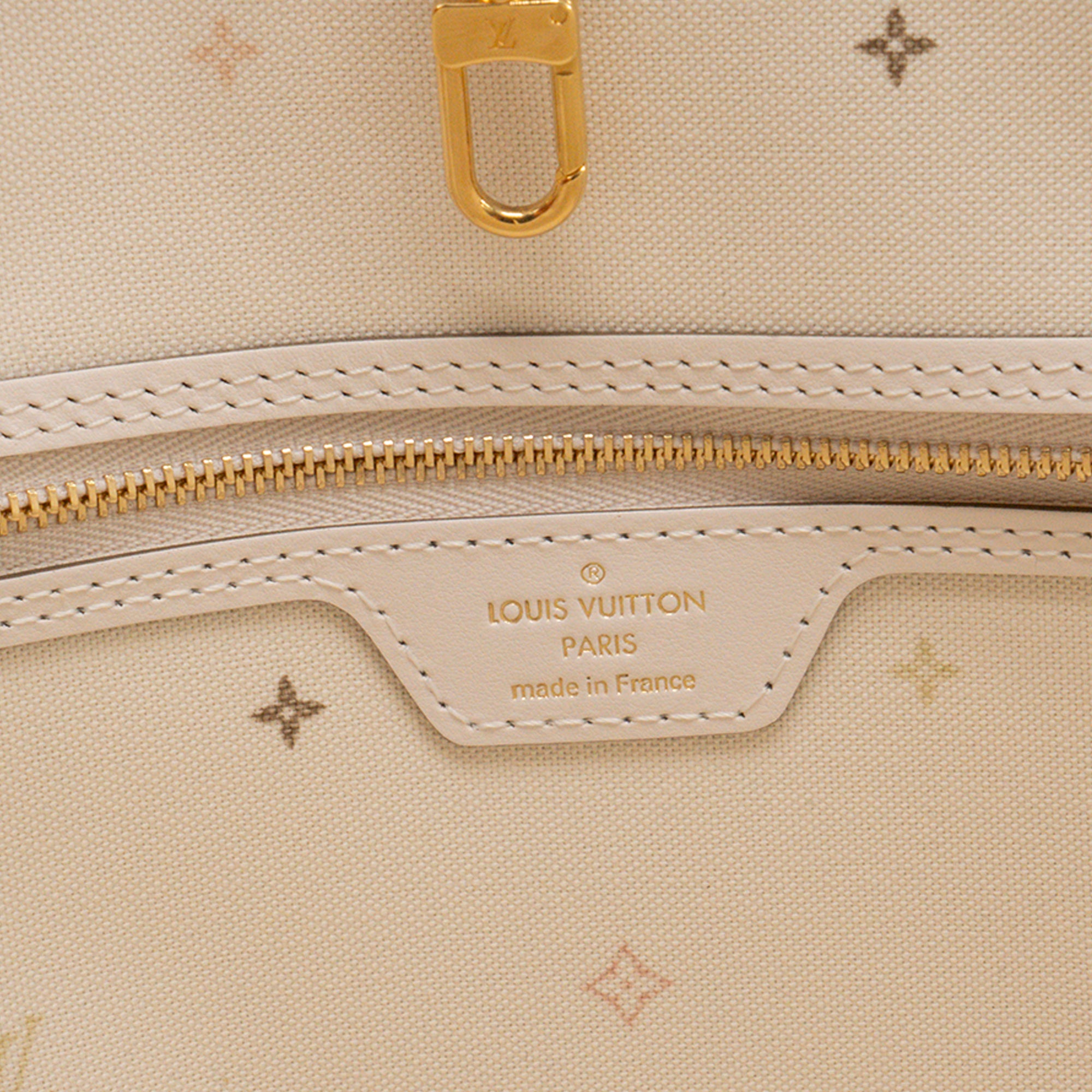 LOUIS VUITTON - Sac cabas Neverfull MM Spring in the City Louis Vuitton en toile enduite monogrammée kaki et blanche édition limitée