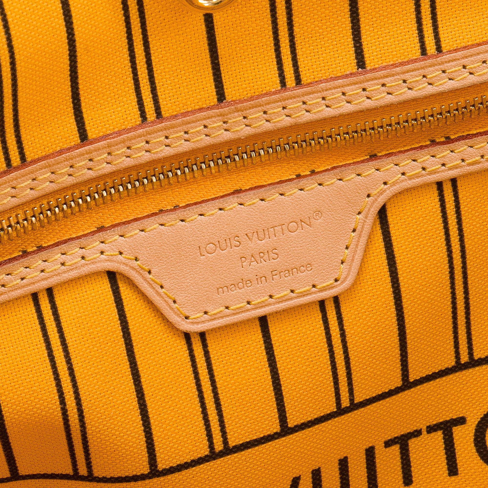 LOUIS VUITTON - Sac cabas Neverfull MM Inside Out Louis Vuitton réversible en toile enduite et toile jaune