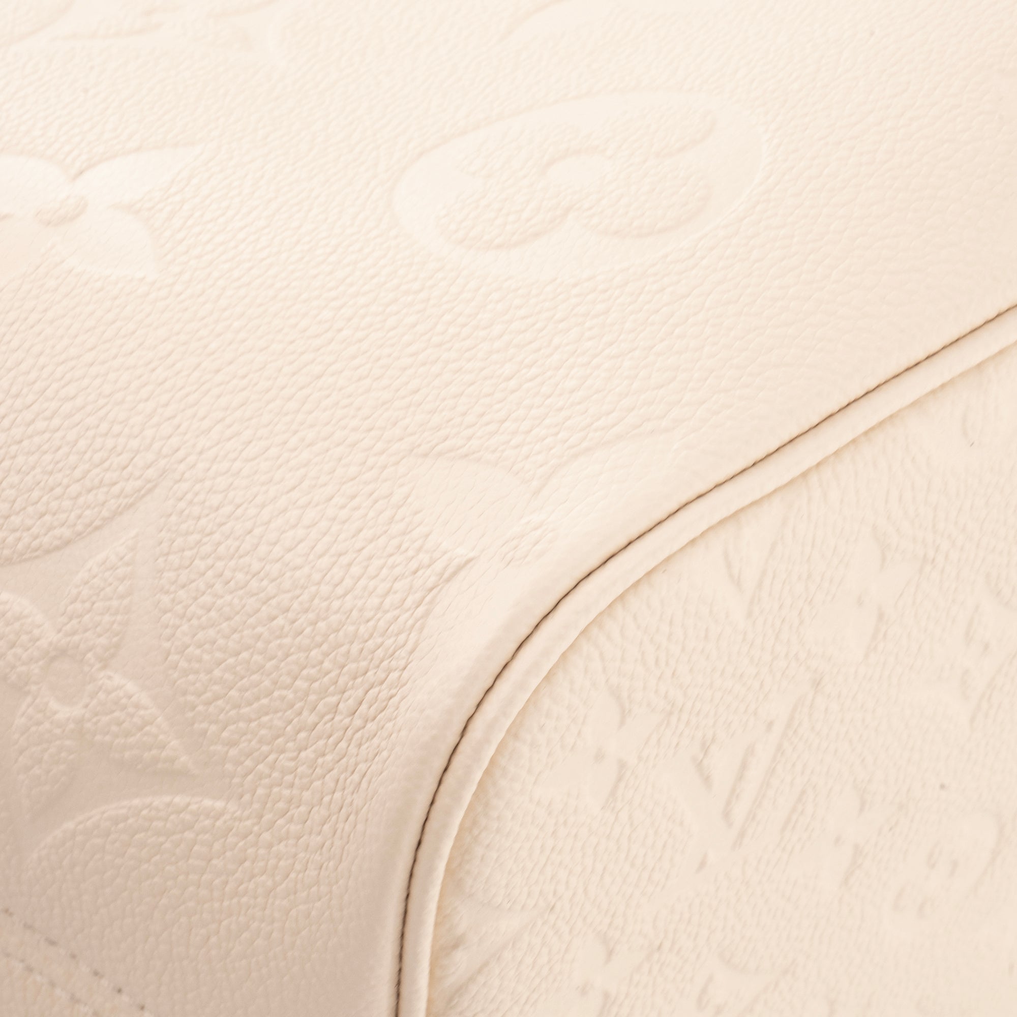 LOUIS VUITTON - Sac cabas Neverfull MM Louis Vuitton en cuir empreinte beige