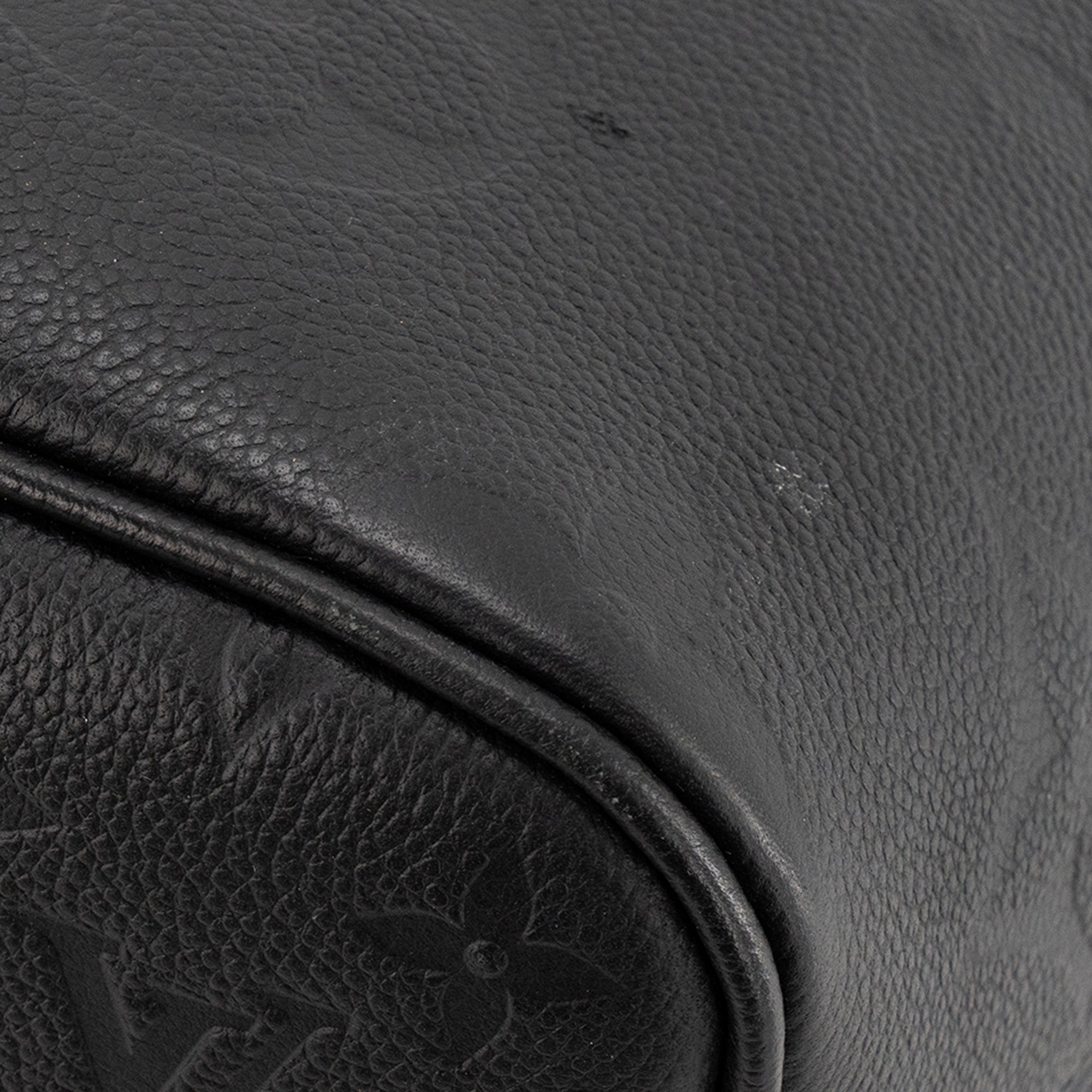 LOUIS VUITTON - Sac cabas Neverfull MM Louis Vuitton en cuir empreinte monogrammé noir