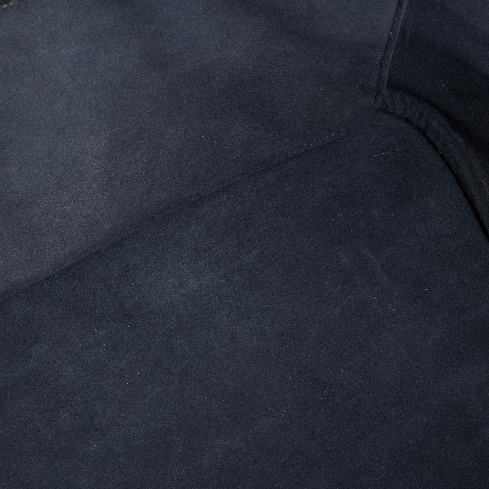 LOUIS VUITTON - Sac cabas Neverfull MM Louis Vuitton en cuir empreinte noir