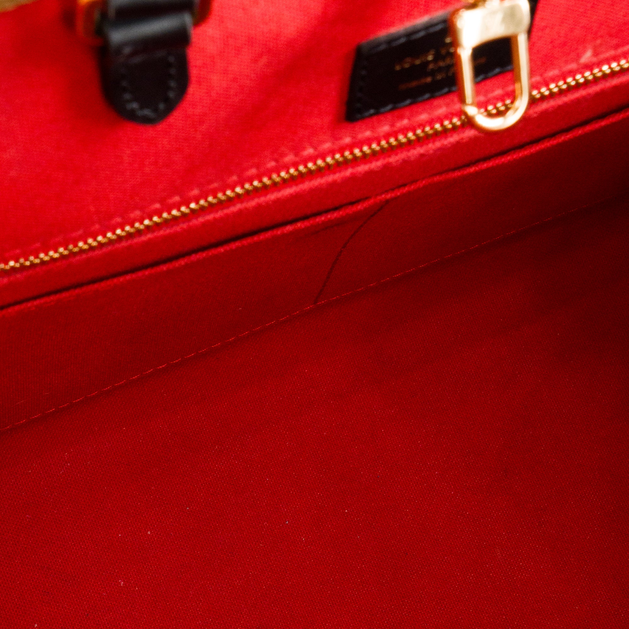 LOUIS VUITTON - Sac cabas Onthego MM Louis Vuitton en toile enduite monogrammée