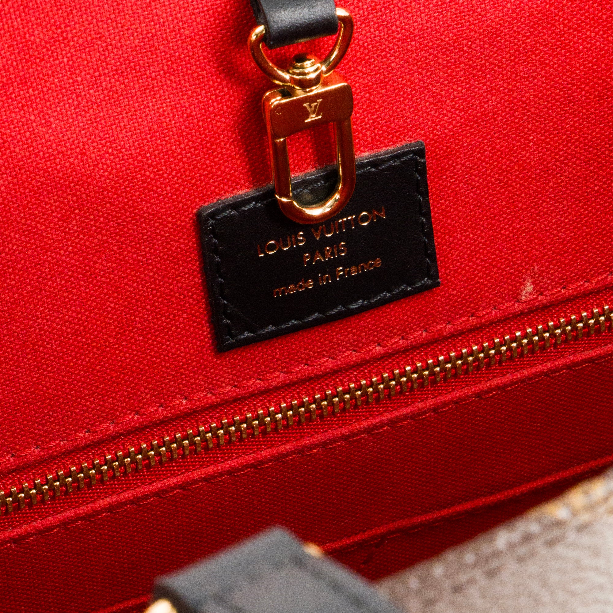 LOUIS VUITTON - Sac cabas Onthego MM Louis Vuitton en toile enduite monogrammée