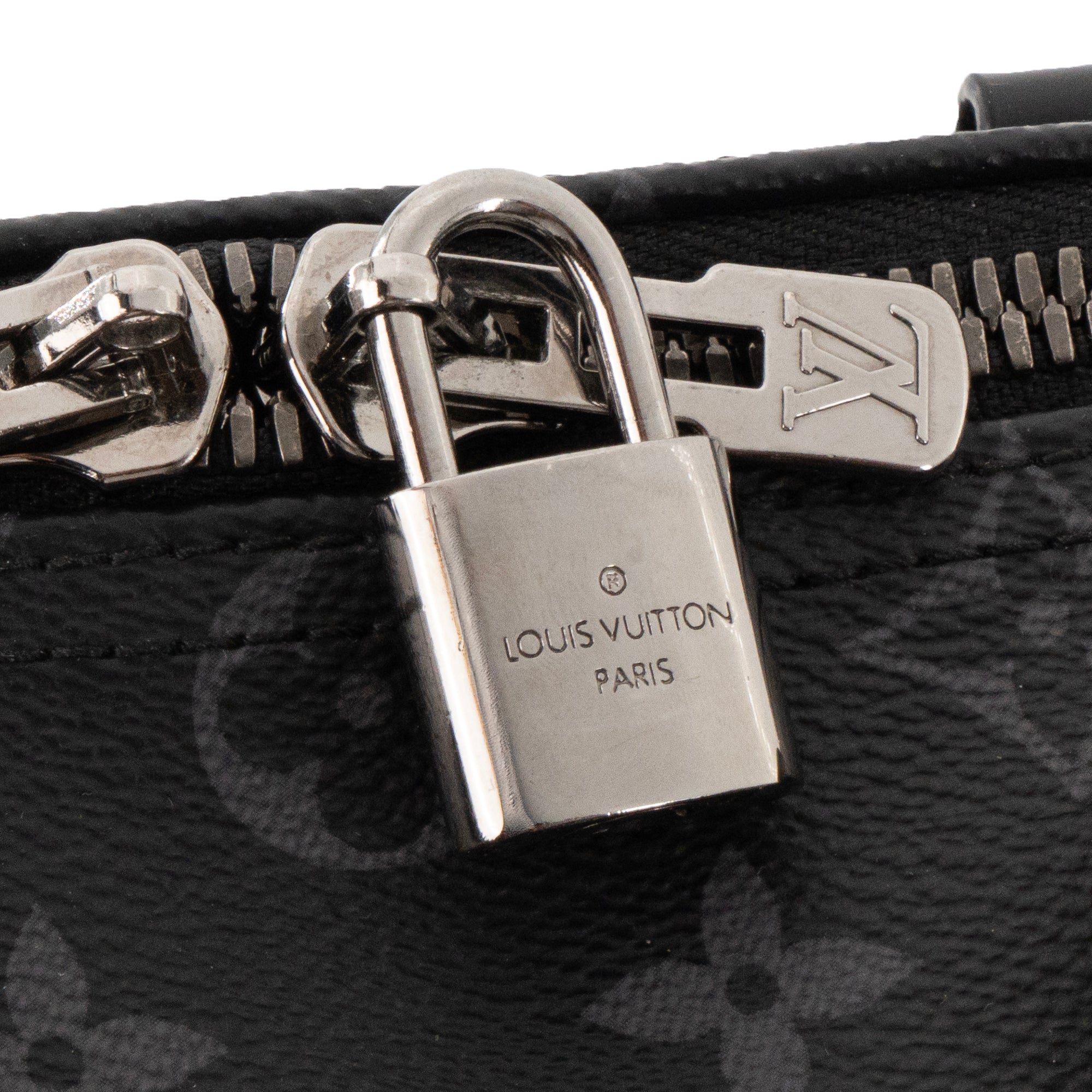 LOUIS VUITTON - Sac de voyage Keepall 45 Louis Vuitton en toile enduite monogrammée éclipse