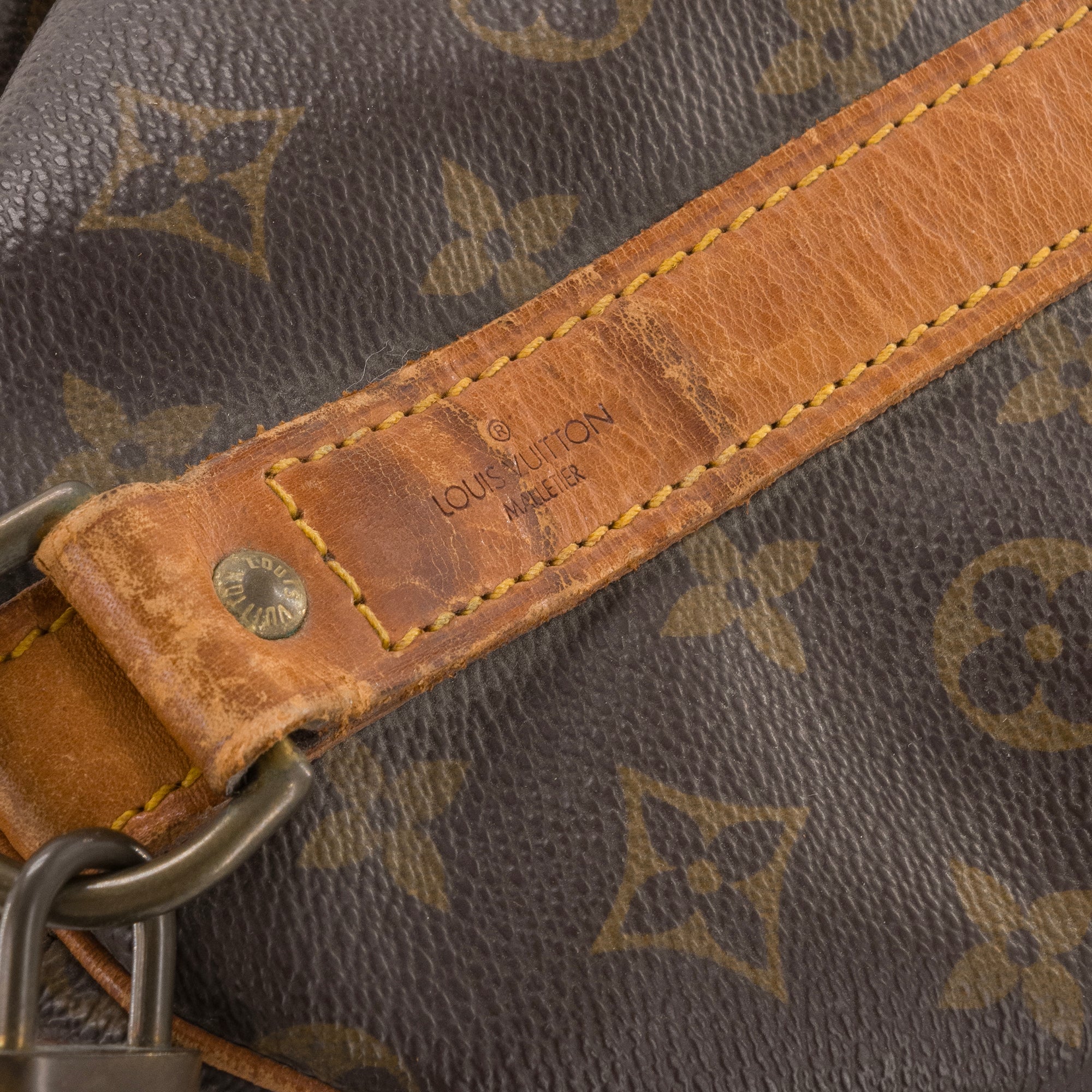 LOUIS VUITTON - Sac de voyage Keepall 45 Louis Vuitton en toile enduite monogrammée vintage