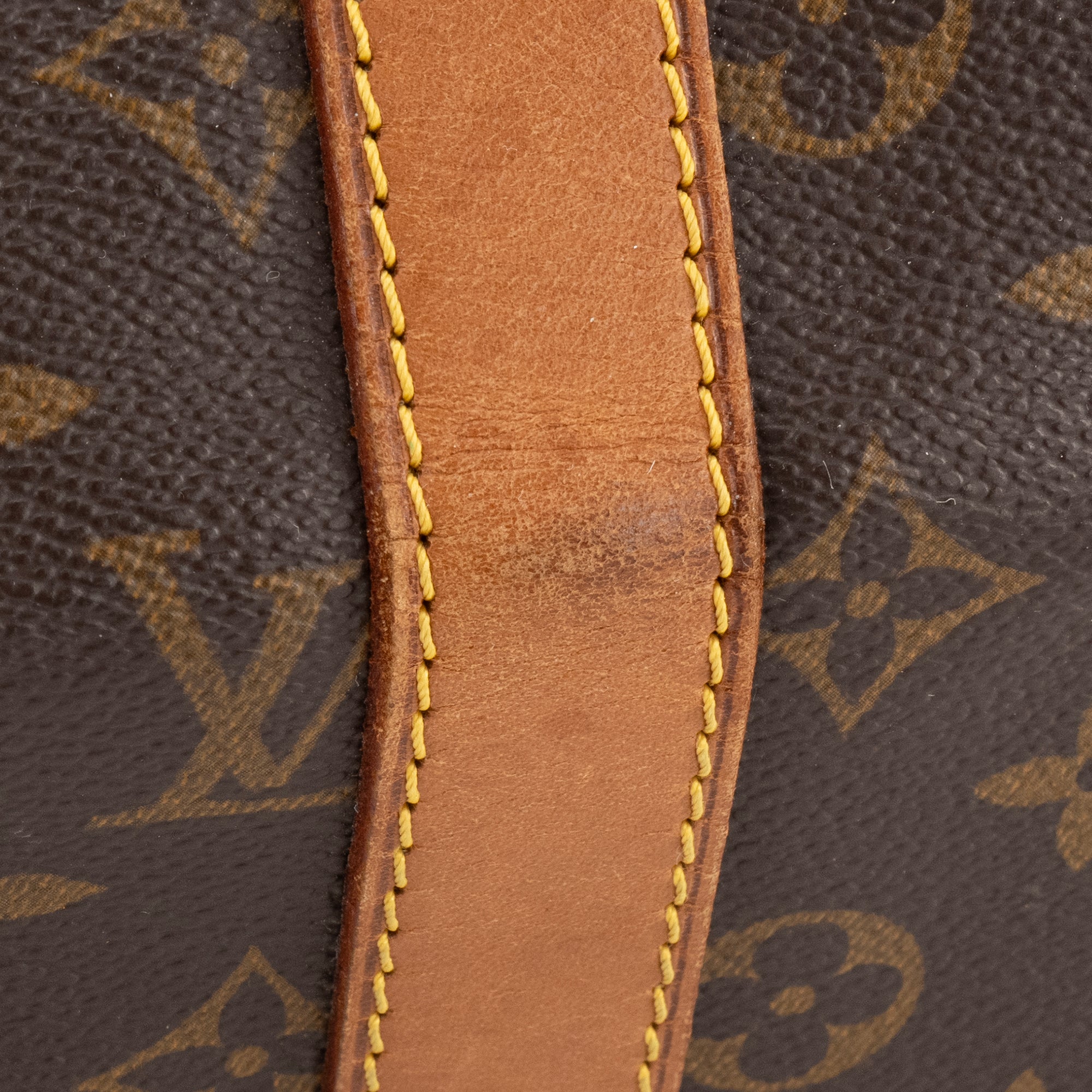 LOUIS VUITTON - Sac de voyage Keepall 45 Louis Vuitton en toile enduite monogrammée vintage