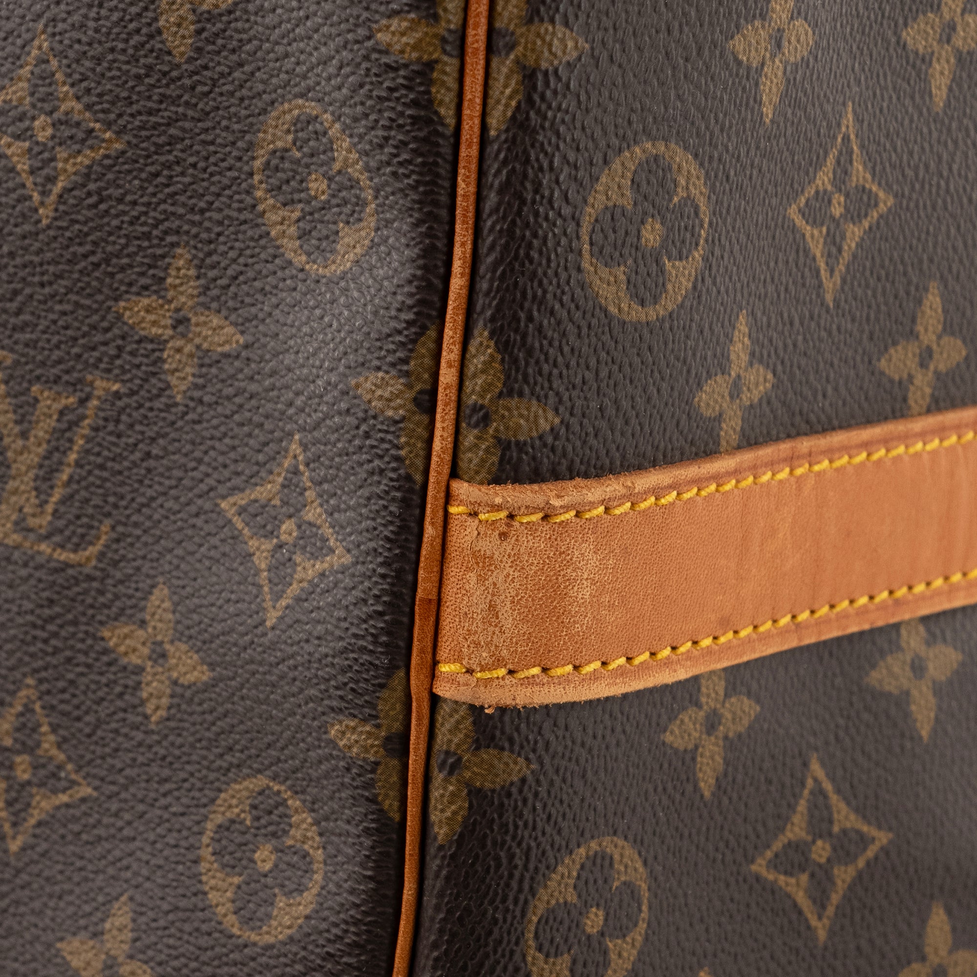 LOUIS VUITTON - Sac de voyage Keepall 50 Louis Vuitton en toile enduite monogrammée vintage