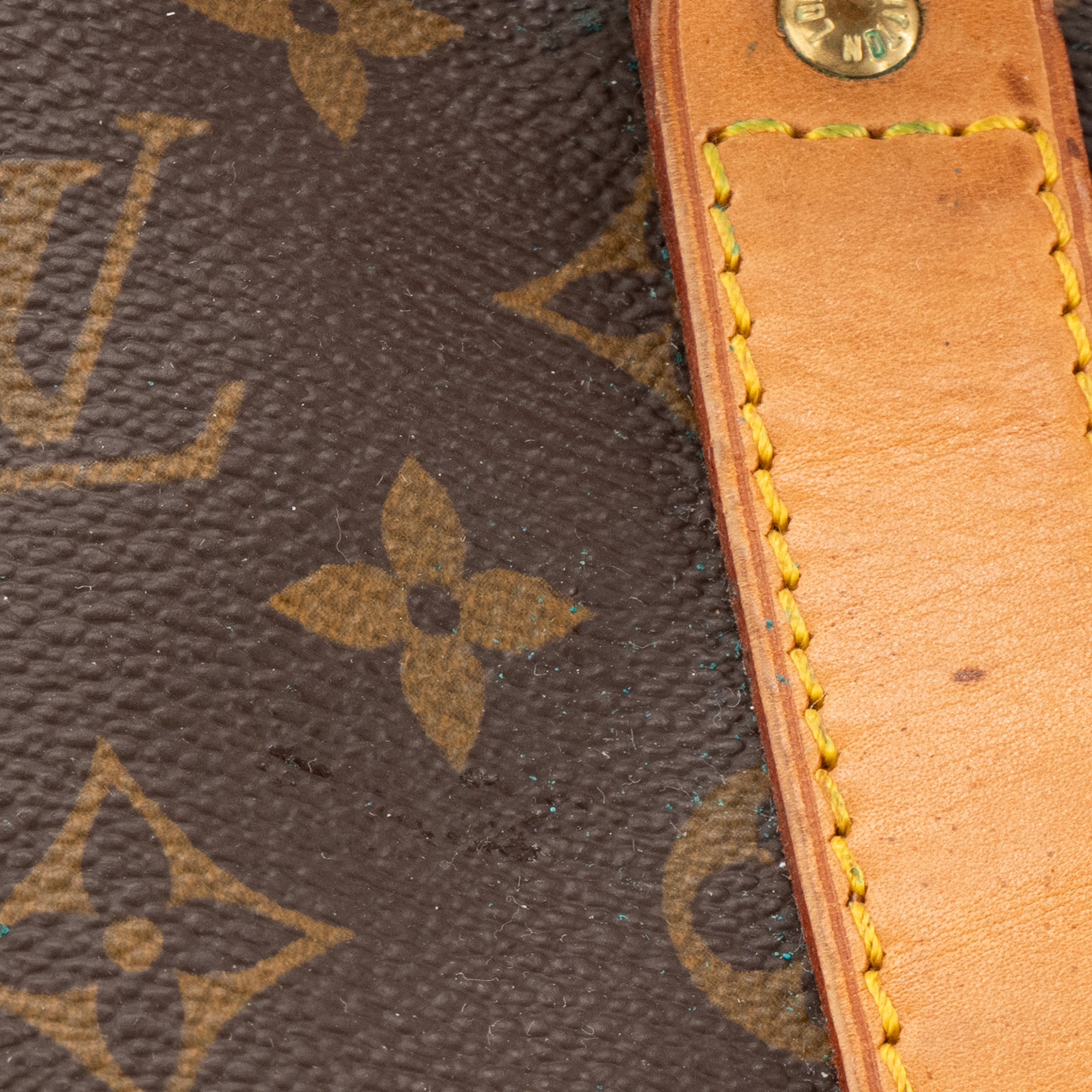 LOUIS VUITTON - Sac de voyage Keepall 50 Louis Vuitton en toile enduite monogrammée vintage