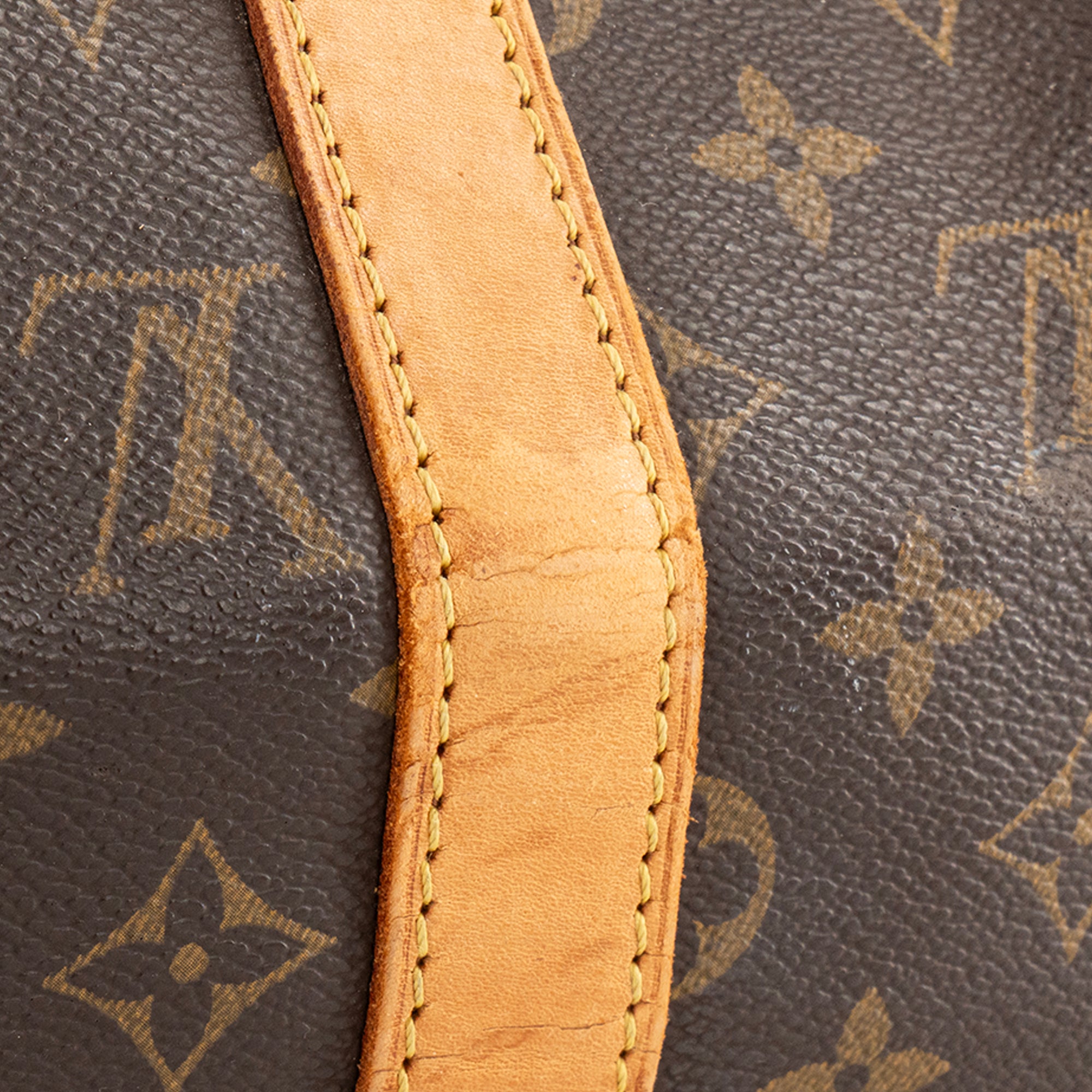 LOUIS VUITTON - Sac de voyage Keepall 50 Louis Vuitton en toile enduite monogrammée vintage