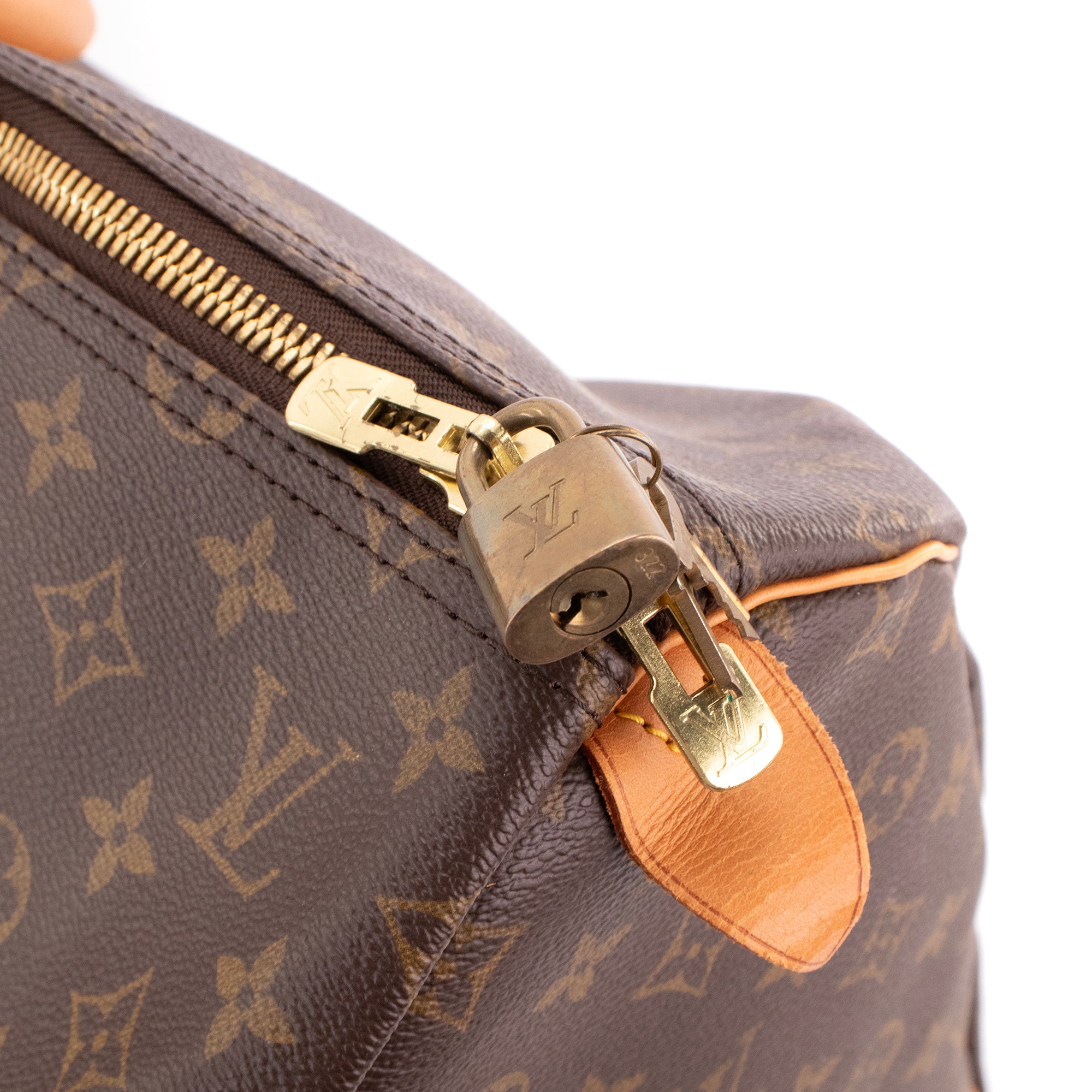 LOUIS VUITTON - Sac de voyage Keepall 55 Louis Vuitton en toile monogrammée vintage