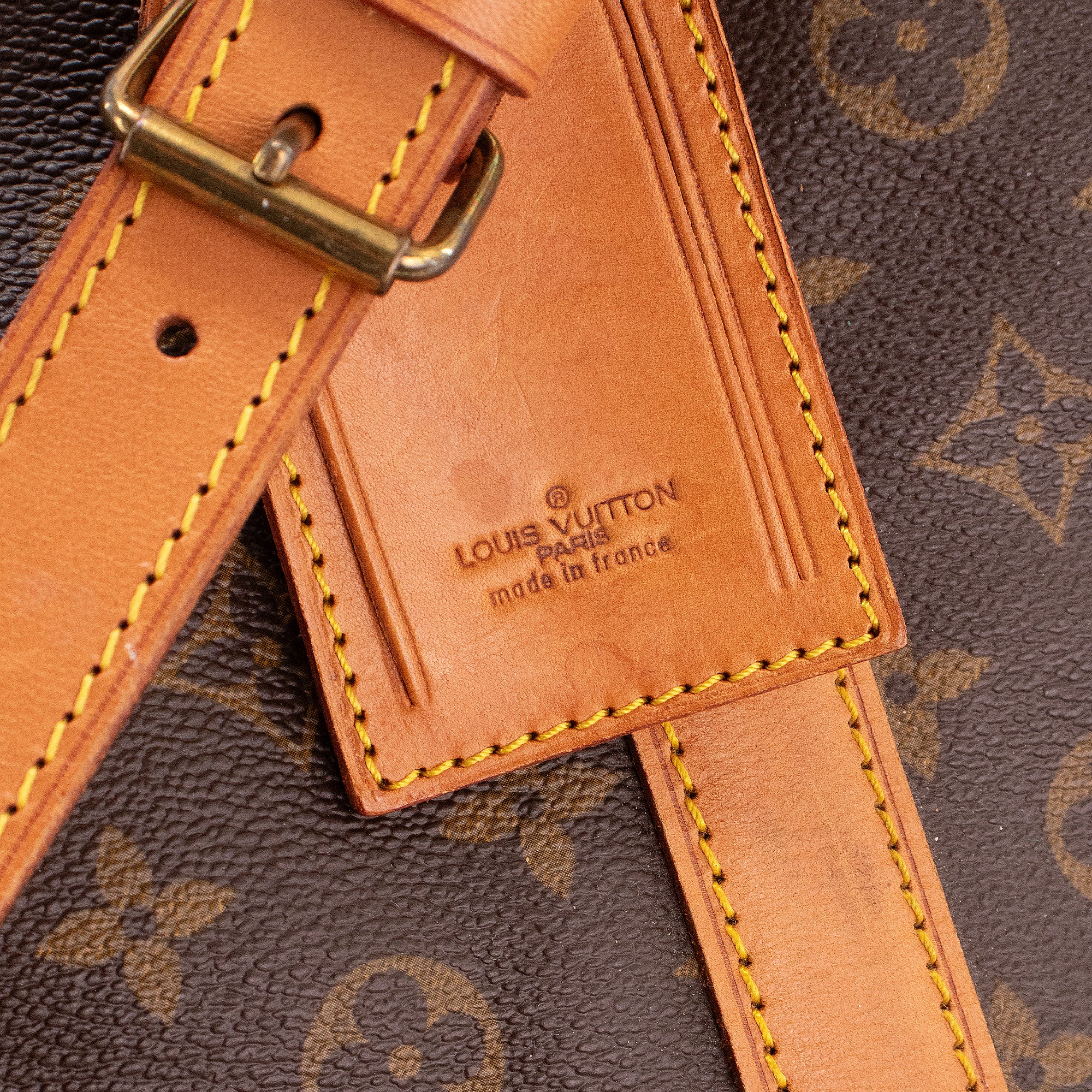 LOUIS VUITTON - Sac de voyage Keepall 60 bandoulière Louis Vuitton en toile enduite monogrammée vintage