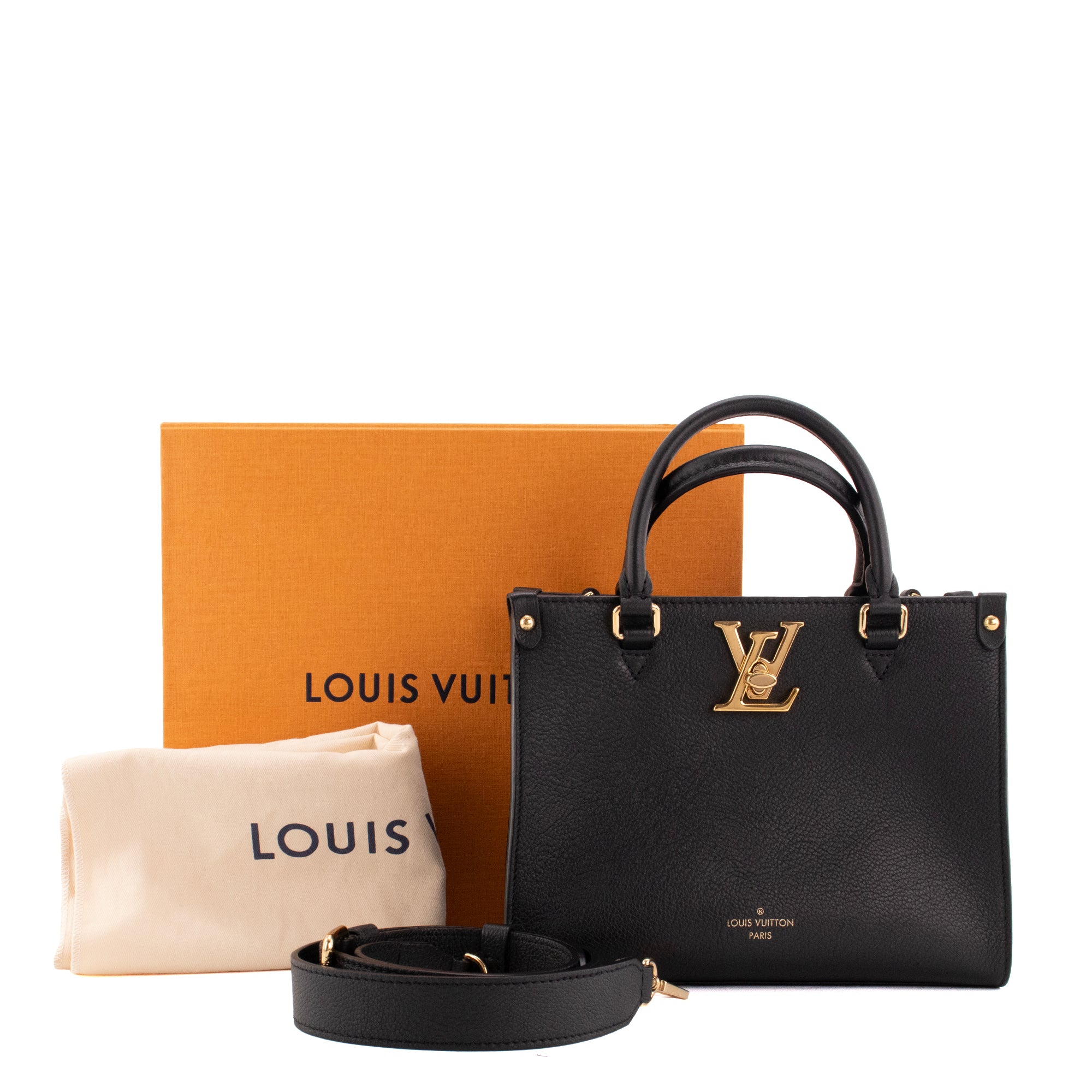 LOUIS VUITTON - Sac à main Lock & Go PM Louis Vuitton en cuir grainé noir