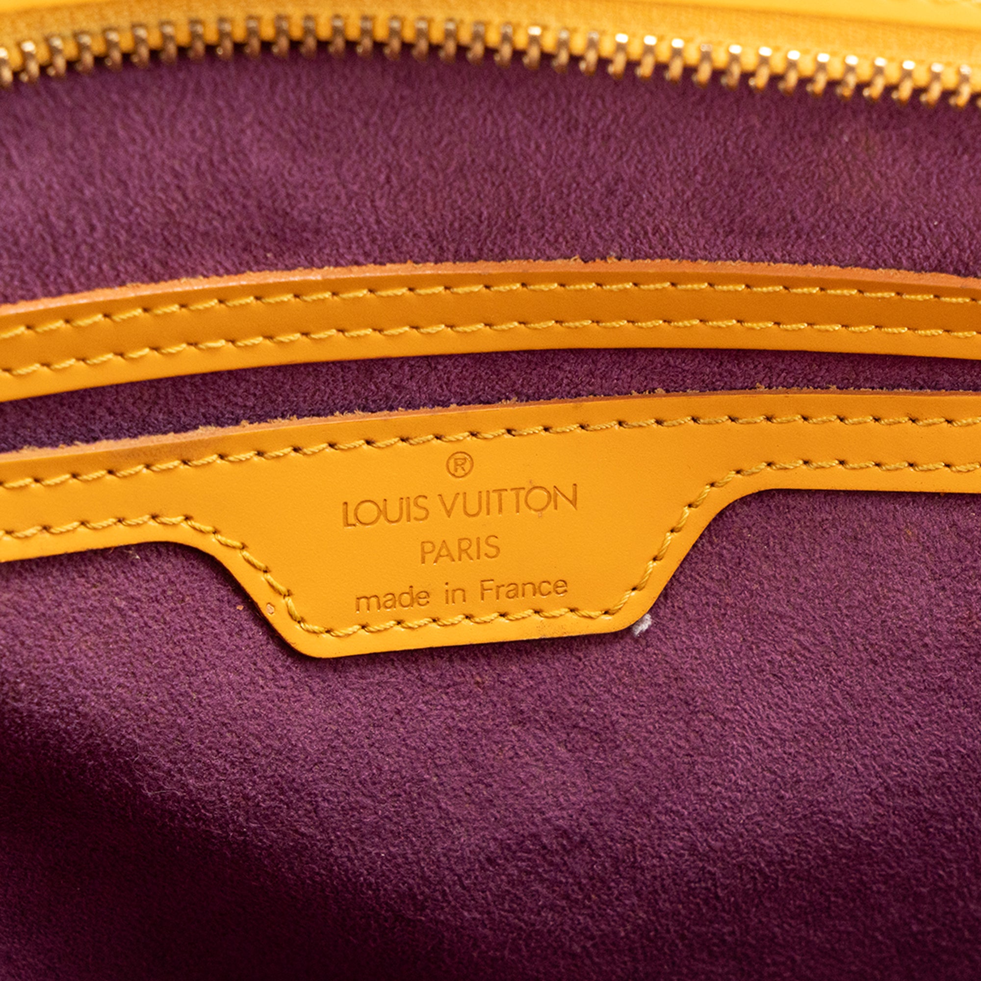 LOUIS VUITTON - Sac à épaule Saint Jacques Louis Vuitton en cuir épi jaune