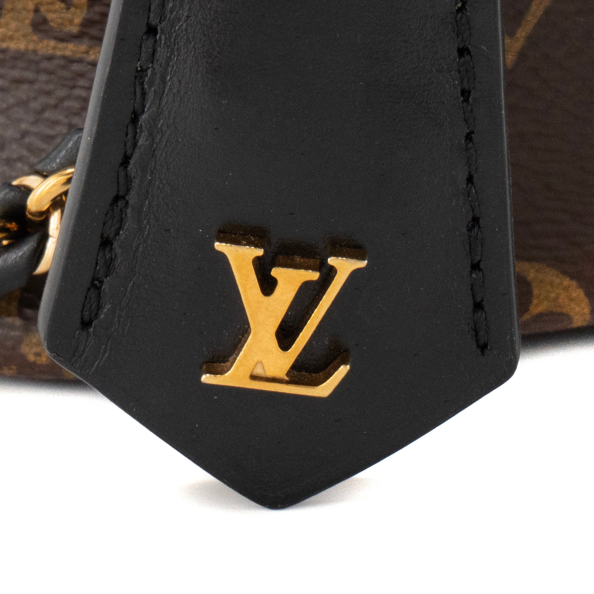 LOUIS VUITTON - Sac à bandoulière Vanity PM Louis Vuitton en toile enduite monogrammée reverse