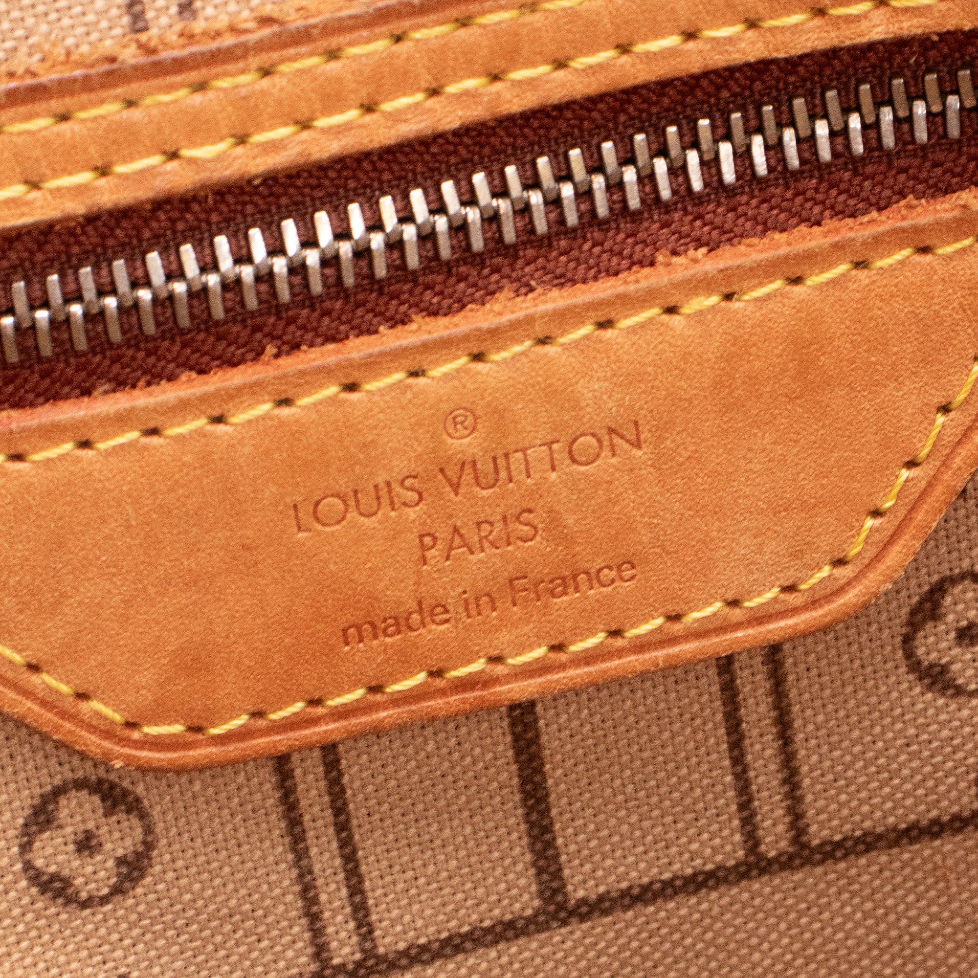 LOUIS VUITTON - Sac cabas Neverfull MM Louis Vuitton en toile enduite monogrammée