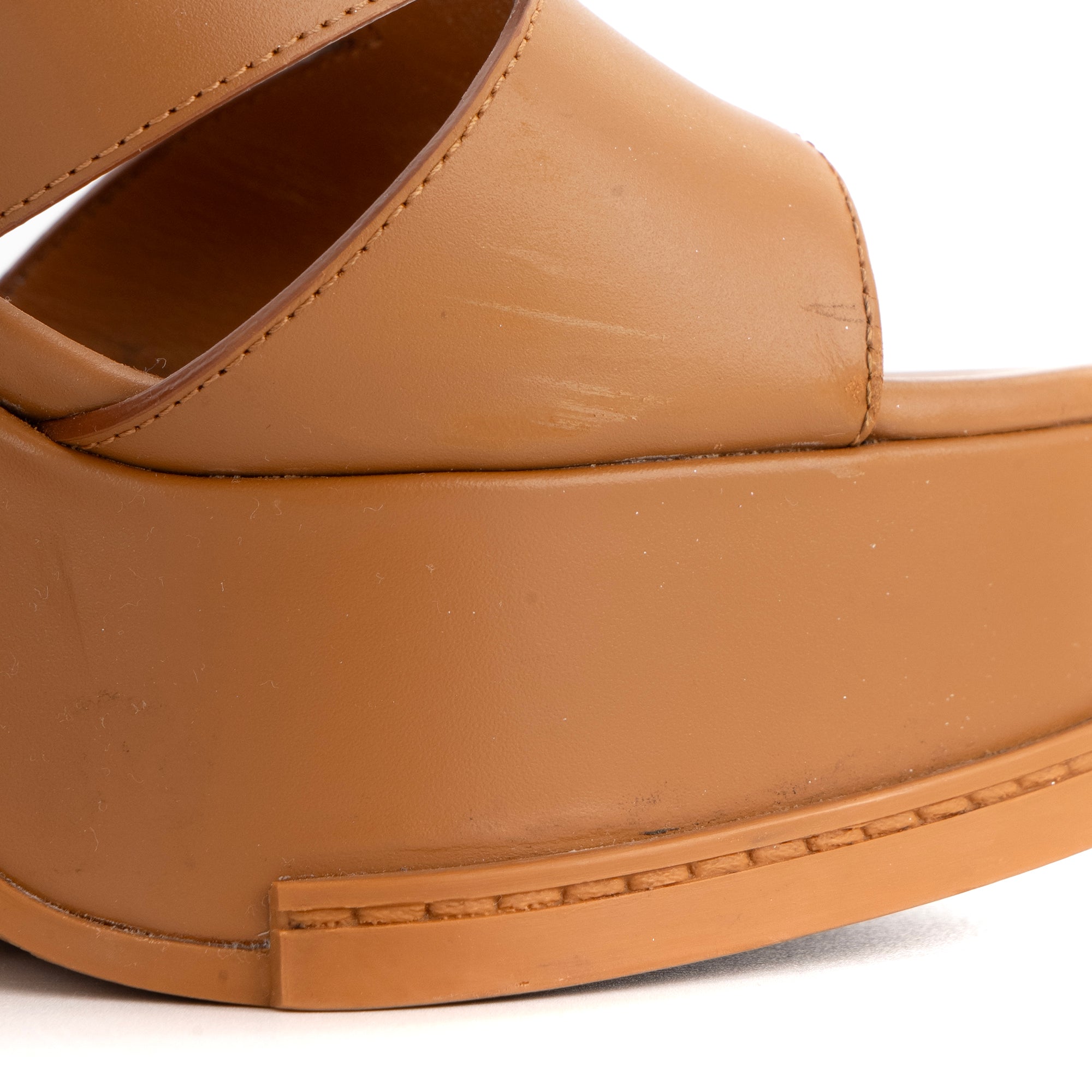 LOUIS VUITTON - Sandales Maya Louis Vuitton en cuir marron (T37)