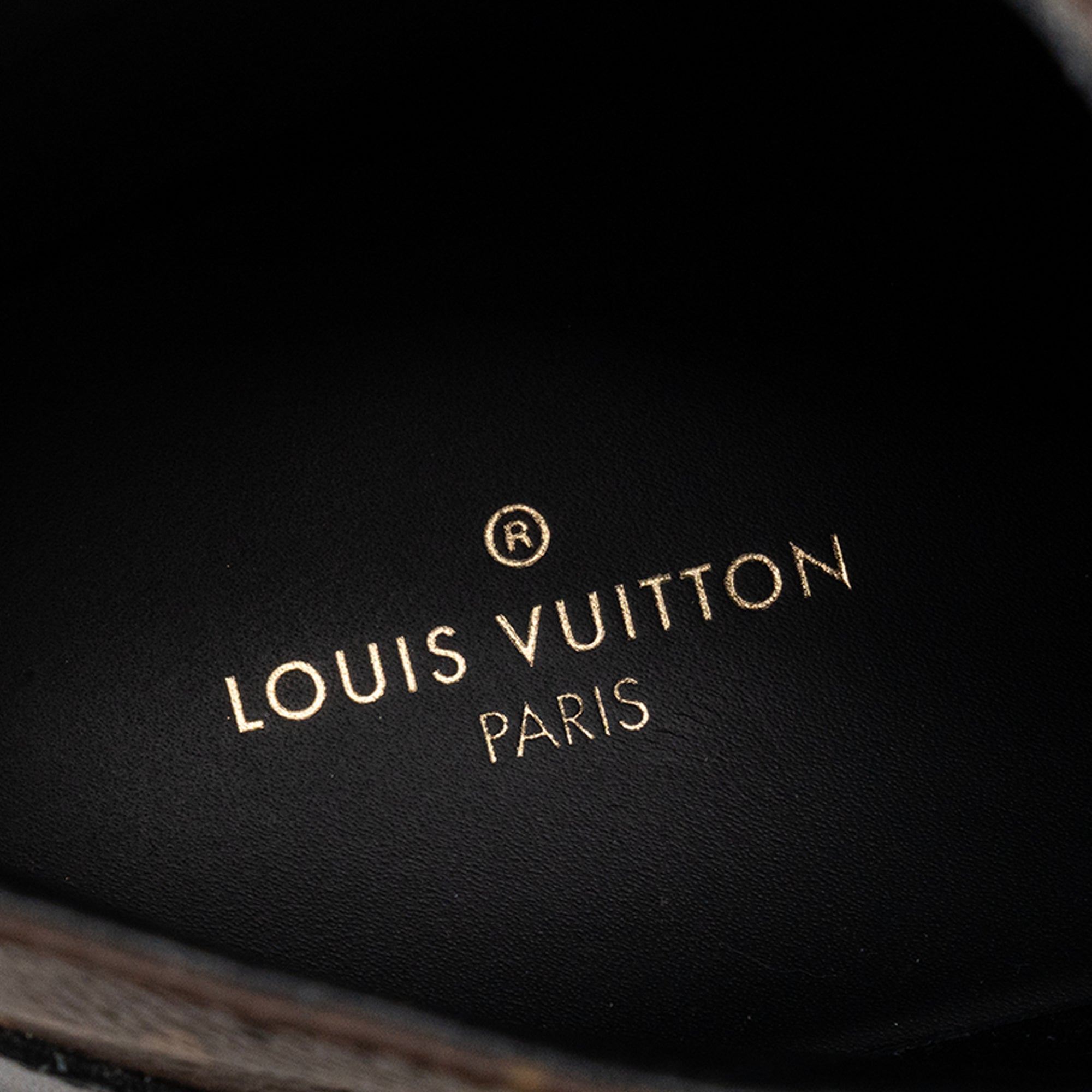 LOUIS VUITTON - Sneakers Match-Up Louis Vuitton en toile enduite monogrammée et cuir lisse noir (T41,5)