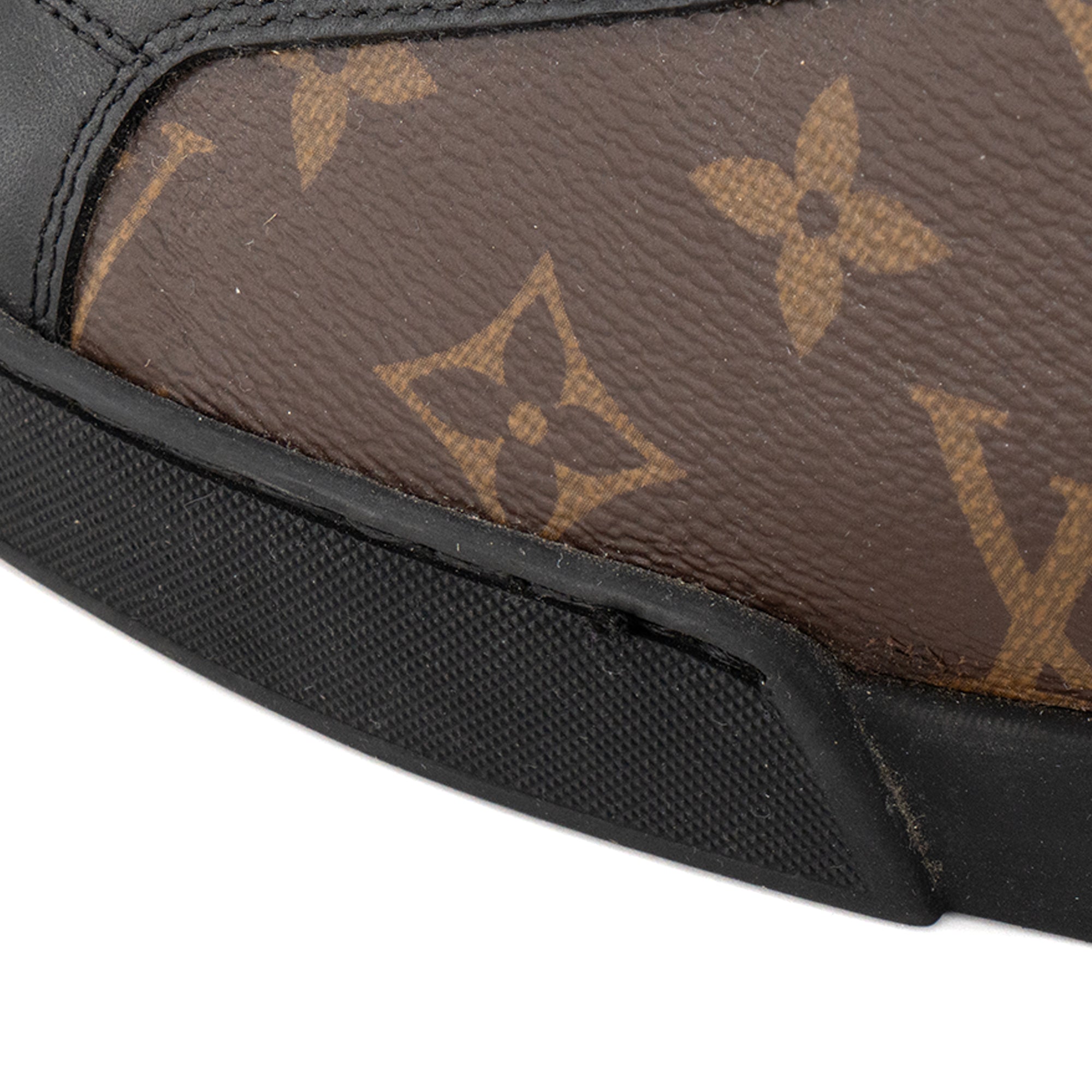 LOUIS VUITTON - Sneakers Match-Up Louis Vuitton en toile enduite monogrammée et cuir lisse noir (T41,5)