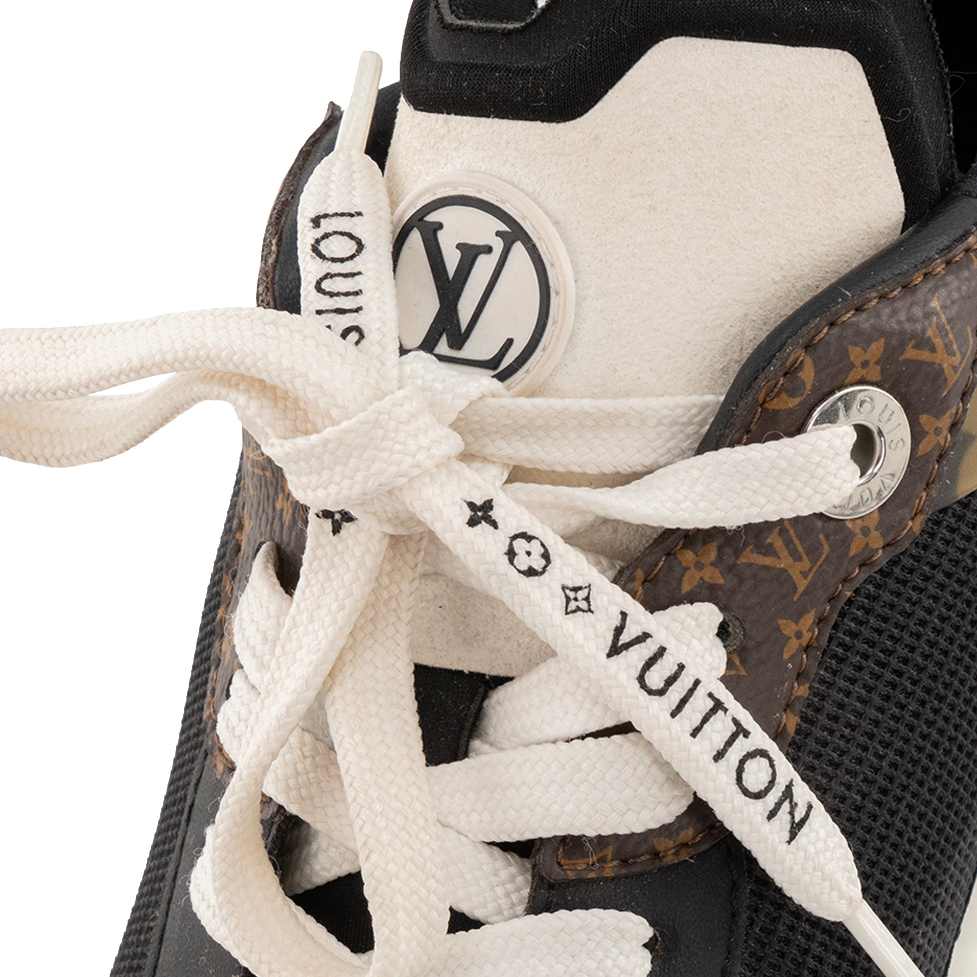 LOUIS VUITTON - Louis Vuitton Run 55 sneakers in navy blue and brown canvas (Size 38)