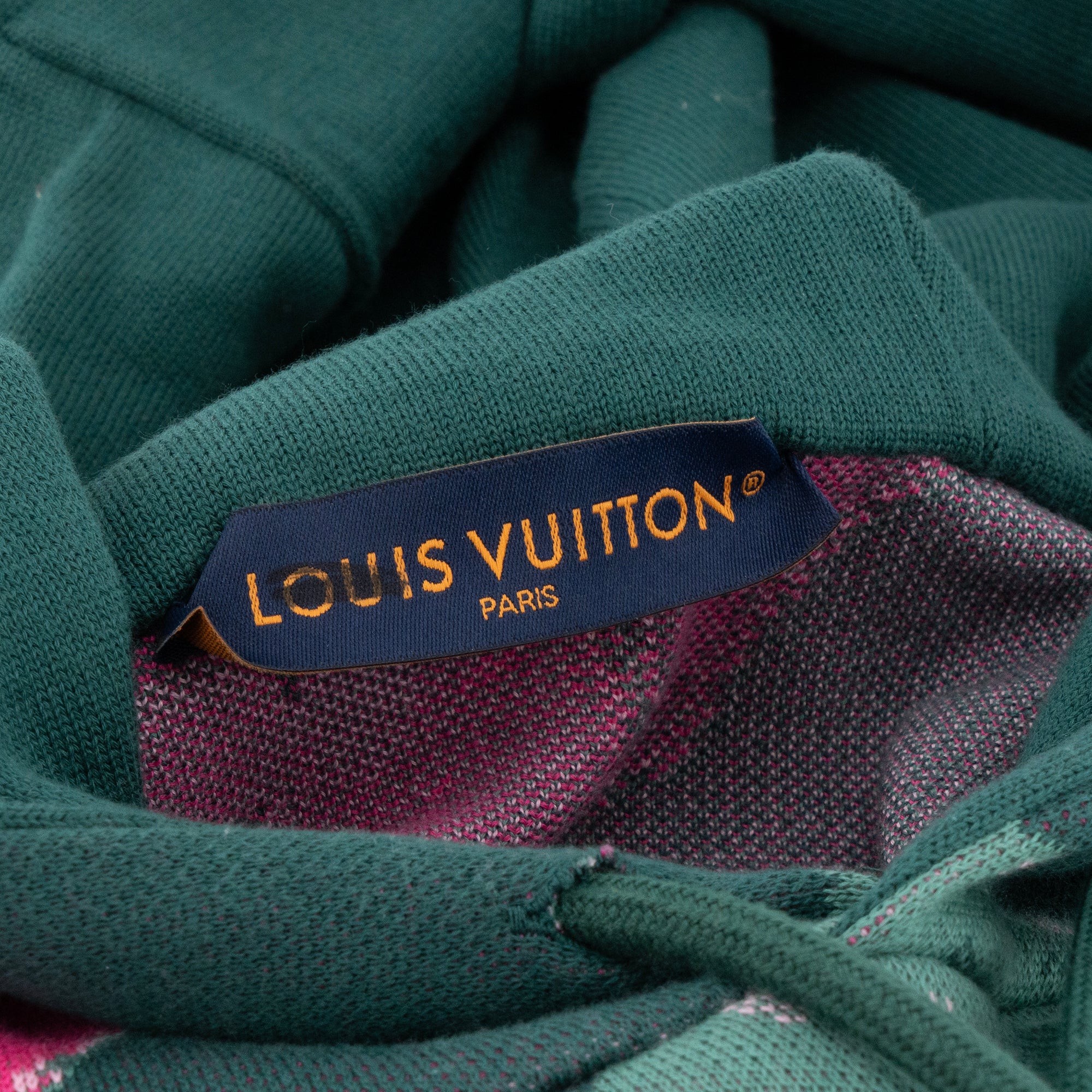 LOUIS VUITTON - Sweat à capuche Louis Vuitton en coton rose et vert (XL)
