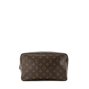 LOUIS VUITTON - Trousse de toilette GM Louis Vuitton en toile enduite monogrammée vintage
