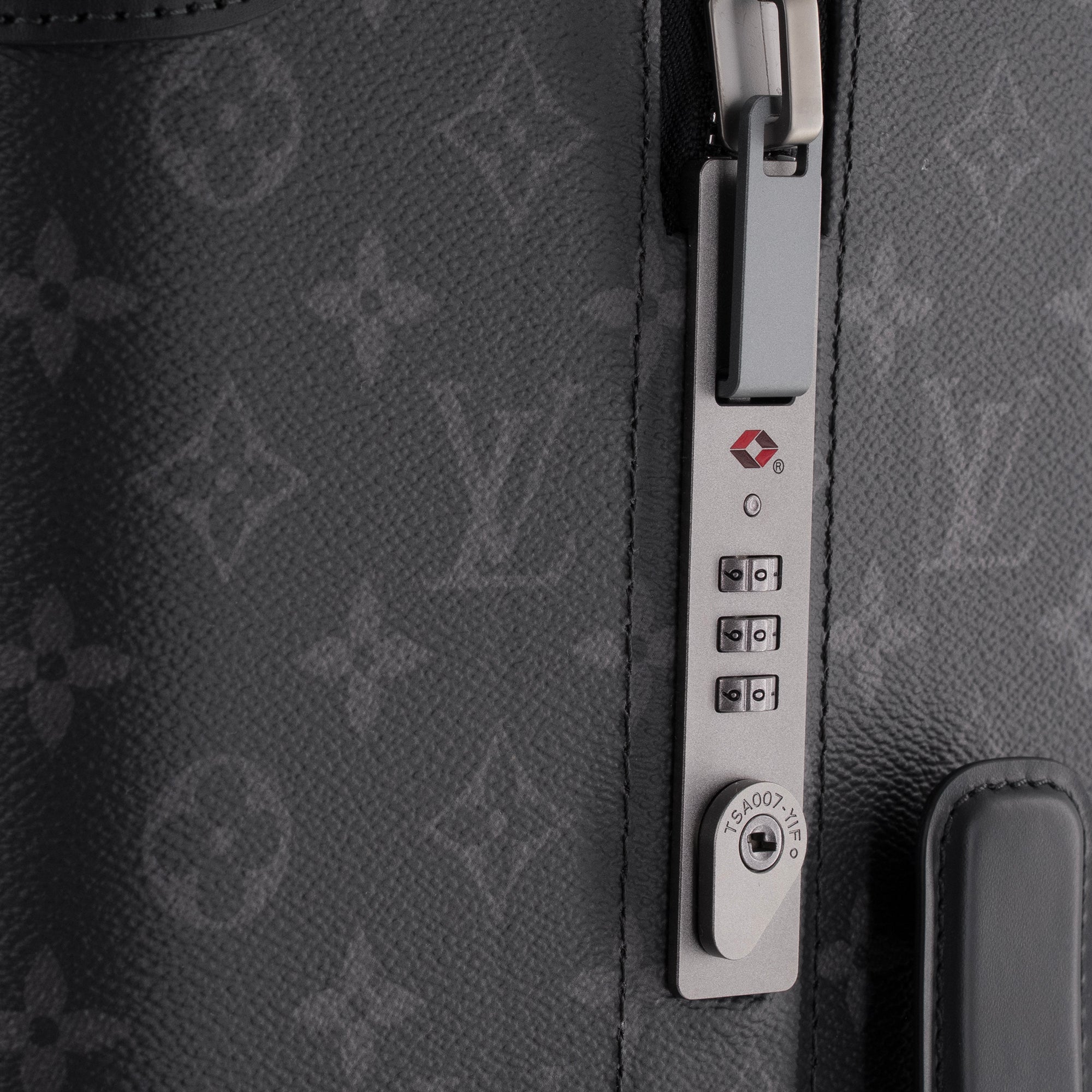 LOUIS VUITTON - Valise Horizon 55 Louis Vuitton en toile enduite monogrammée éclipse